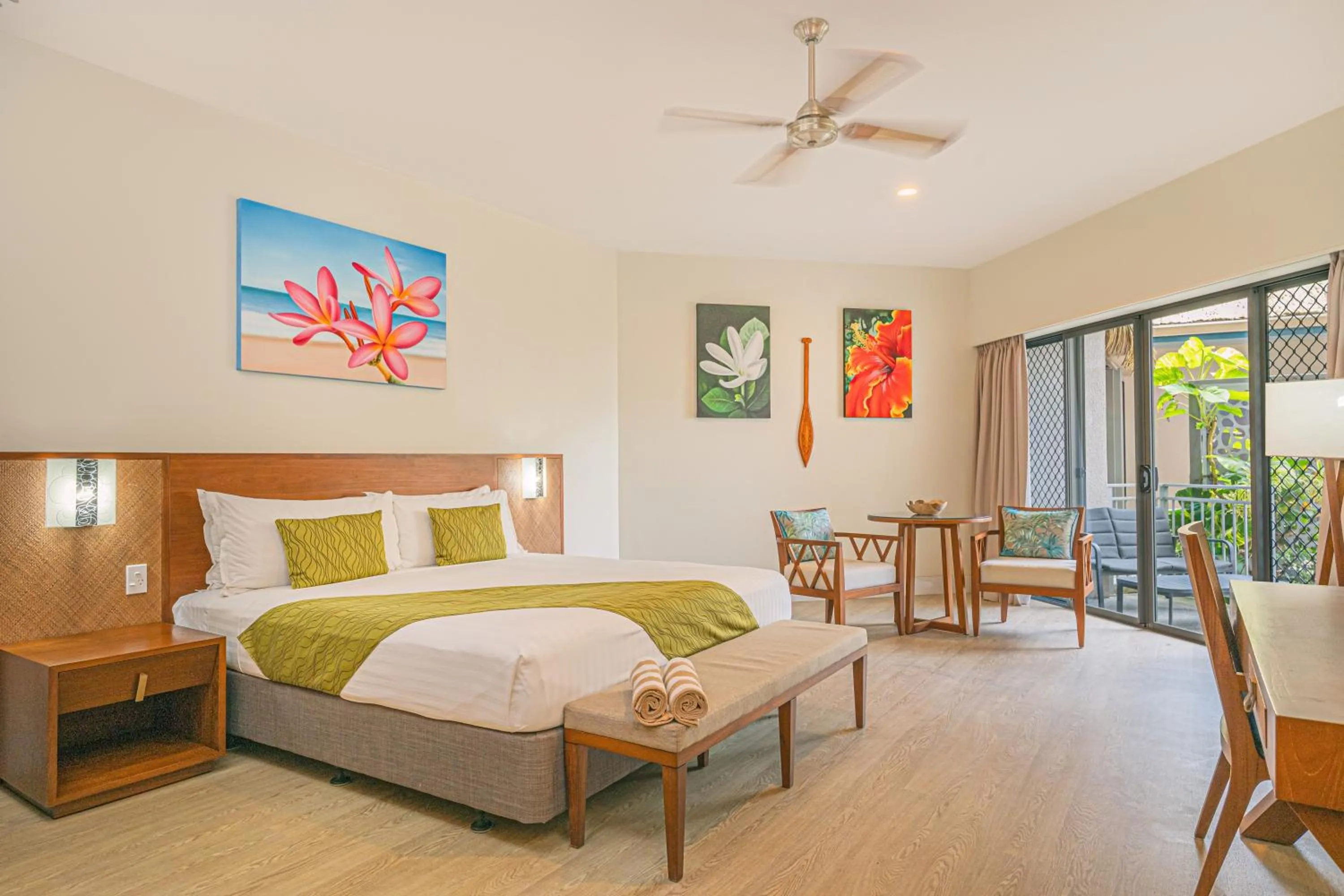 Garden, Bed in Moana Sands Lagoon Resort - Adults Only