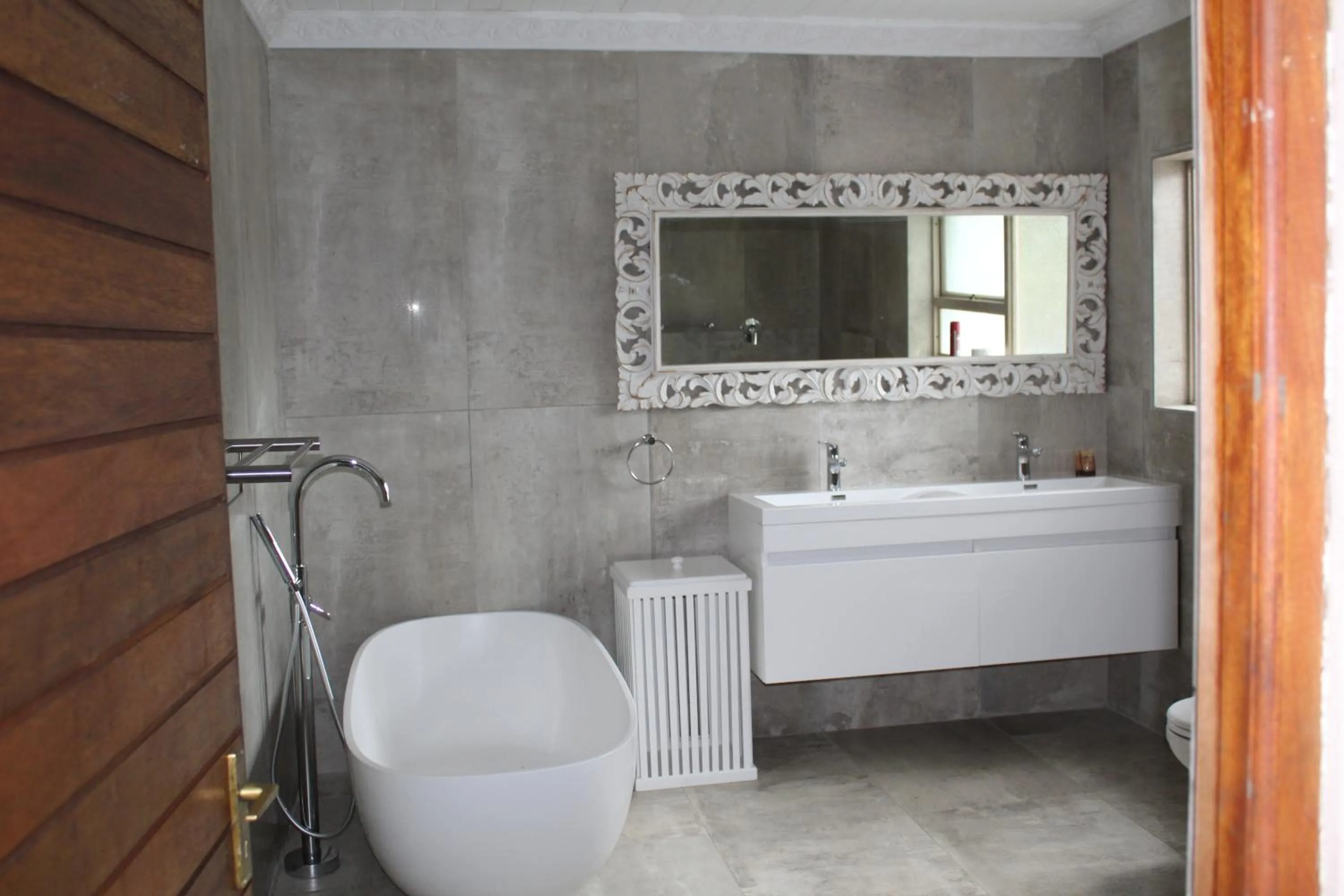 Bathroom in Mount Shekinah Country Hotel