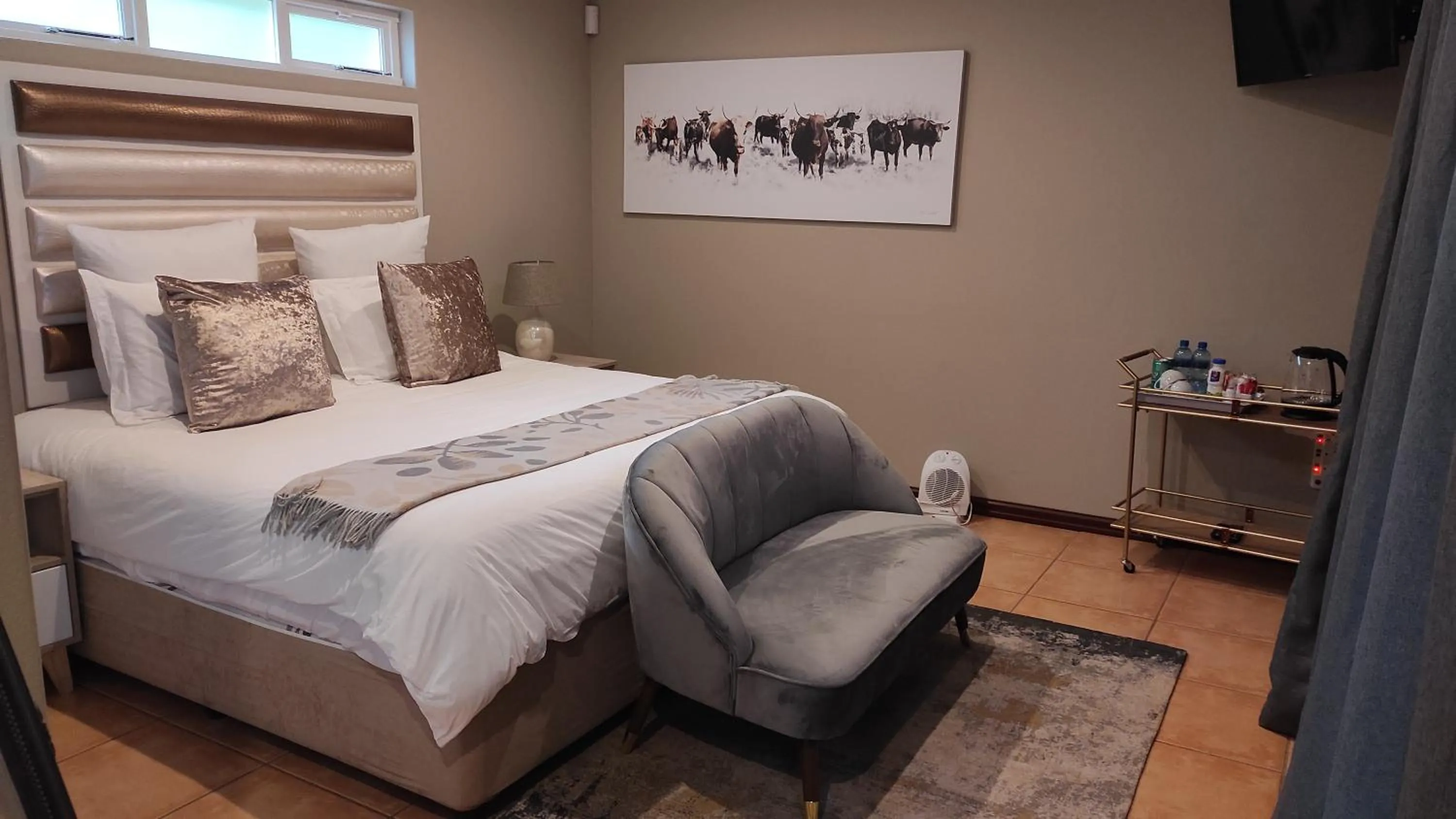 Bed in Mount Shekinah Country Hotel