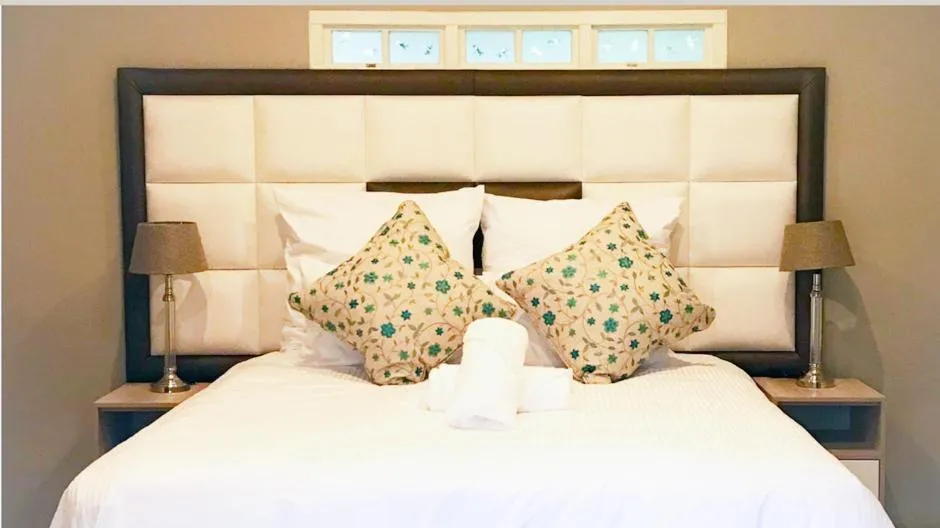 Bedroom, Bed in Mount Shekinah Country Hotel