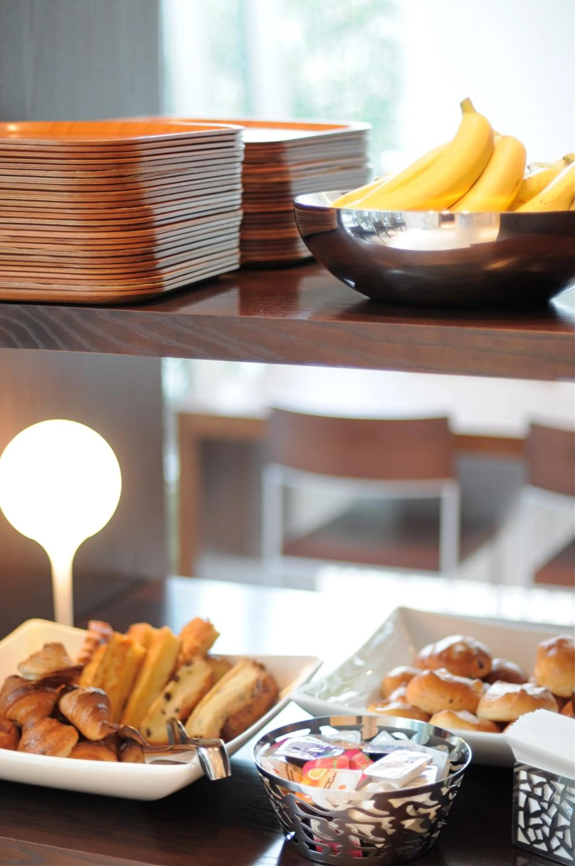 Food in 7 Days Hotel Plus