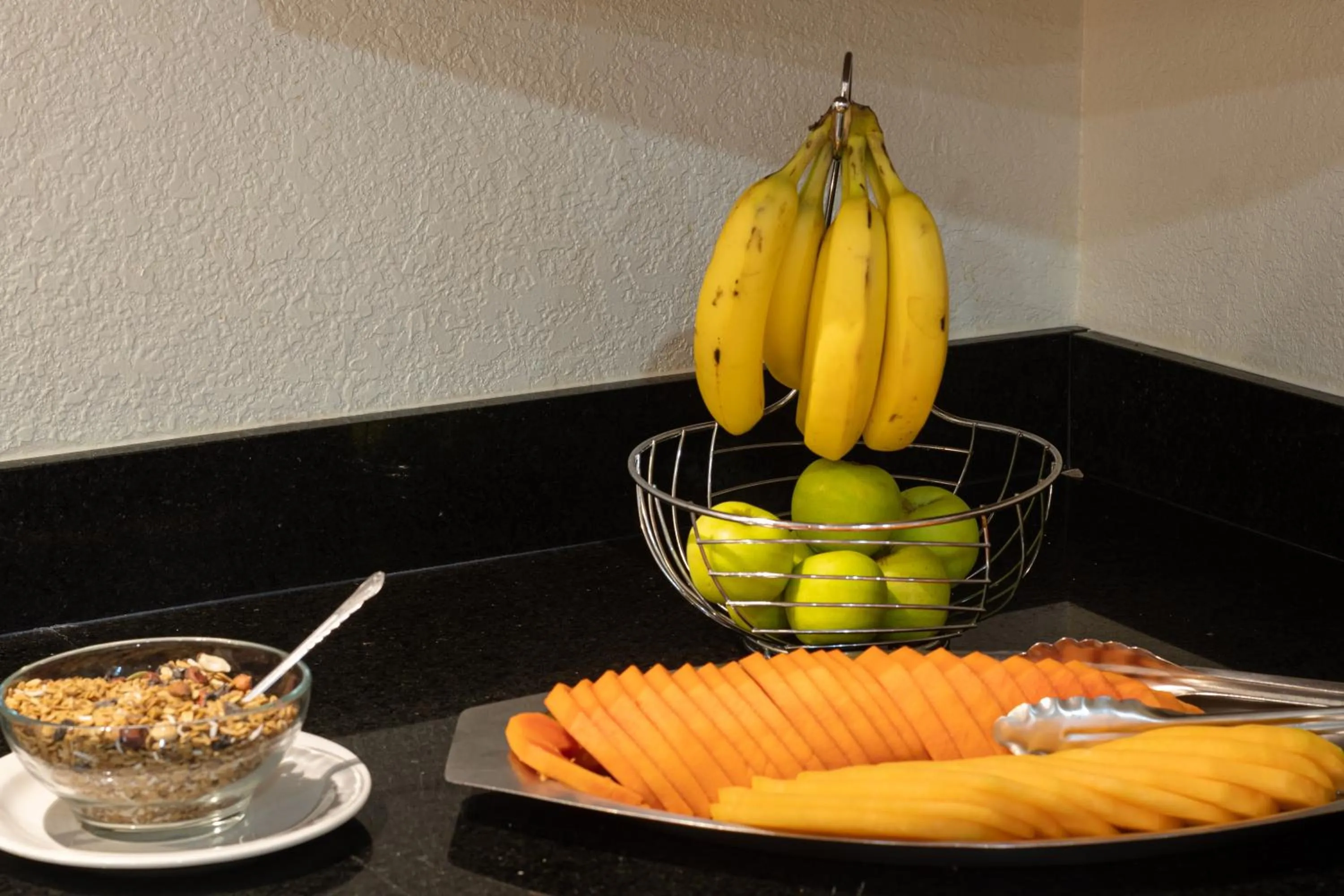 Buffet breakfast in Hotel Quinta San Carlos Inn