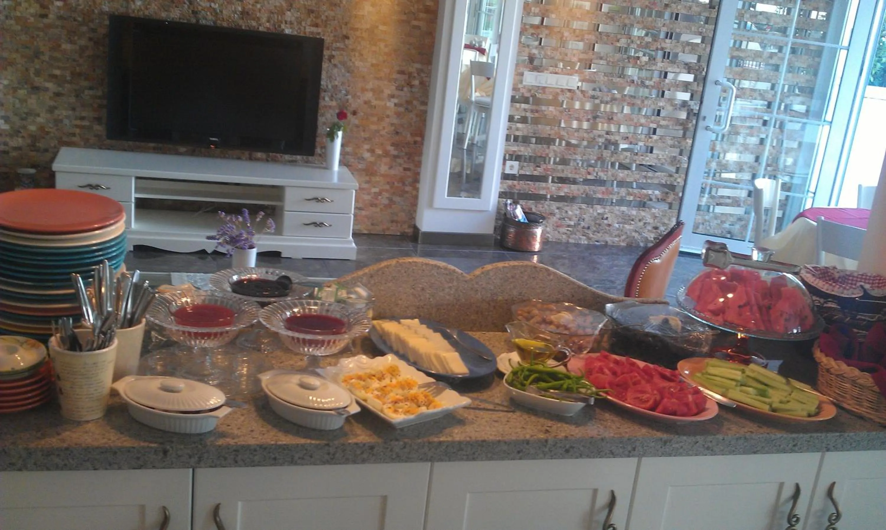 Food in Melaike Hotel