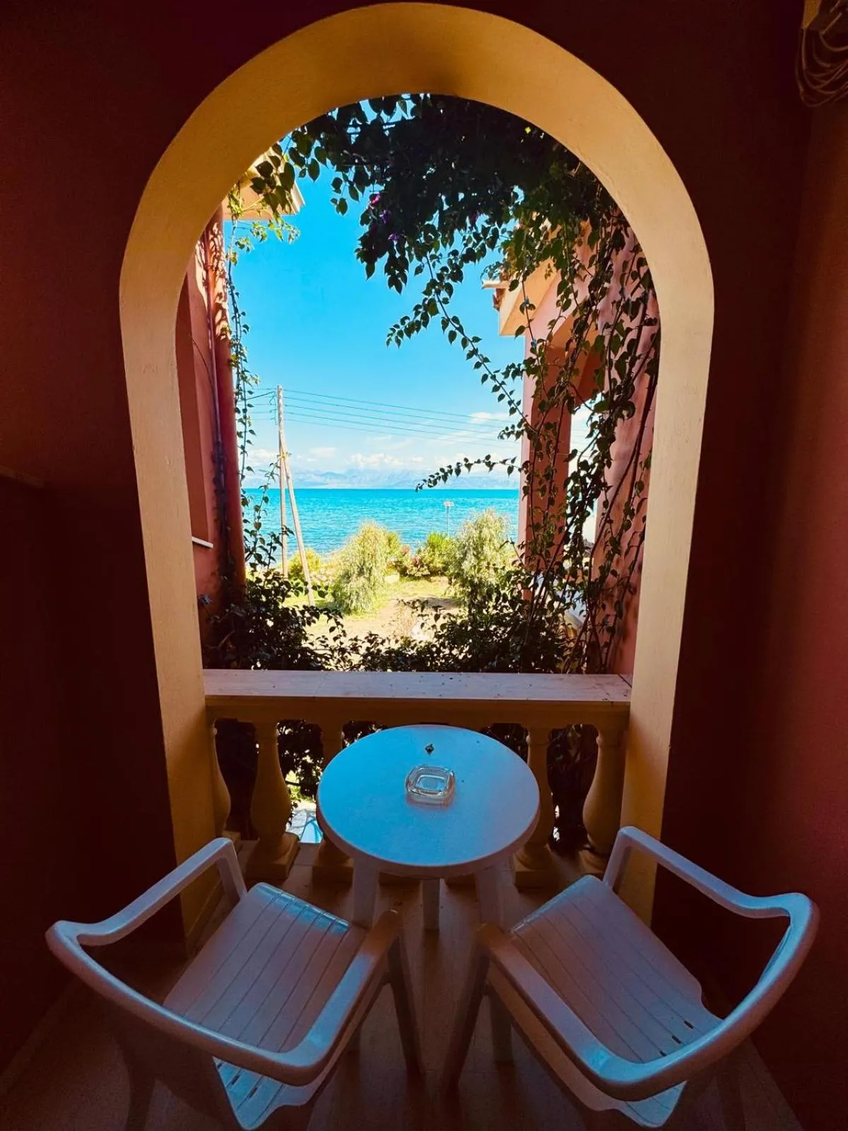 Makris Apartments