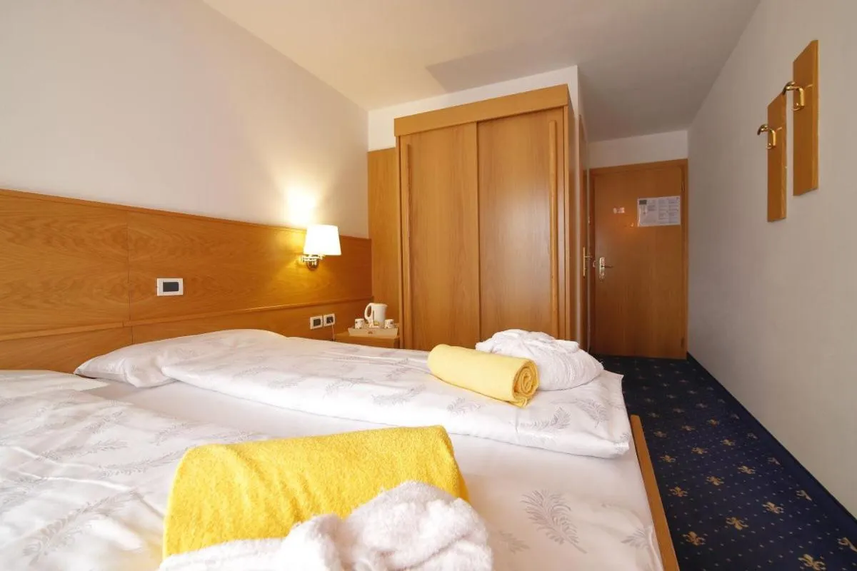 Bed in Hotel Fanes Suite & Spa