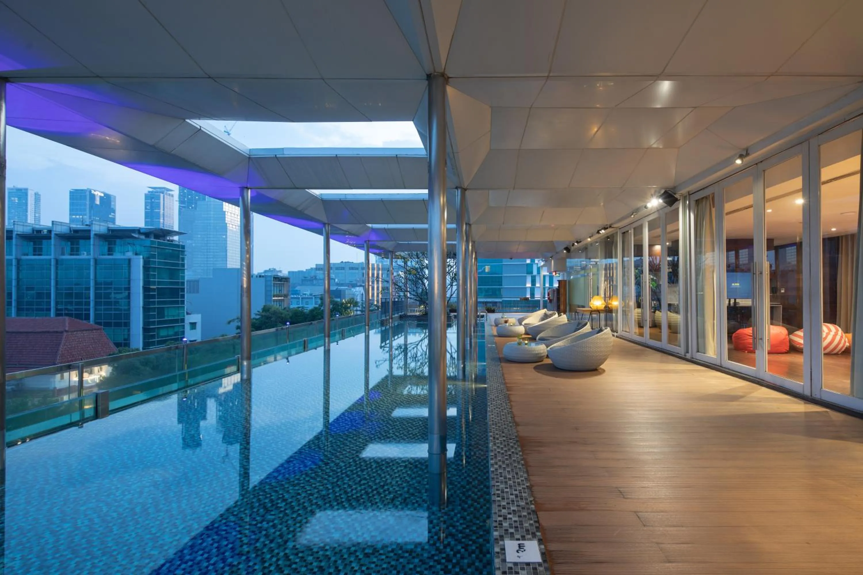 Swimming pool in Morrissey Hotel