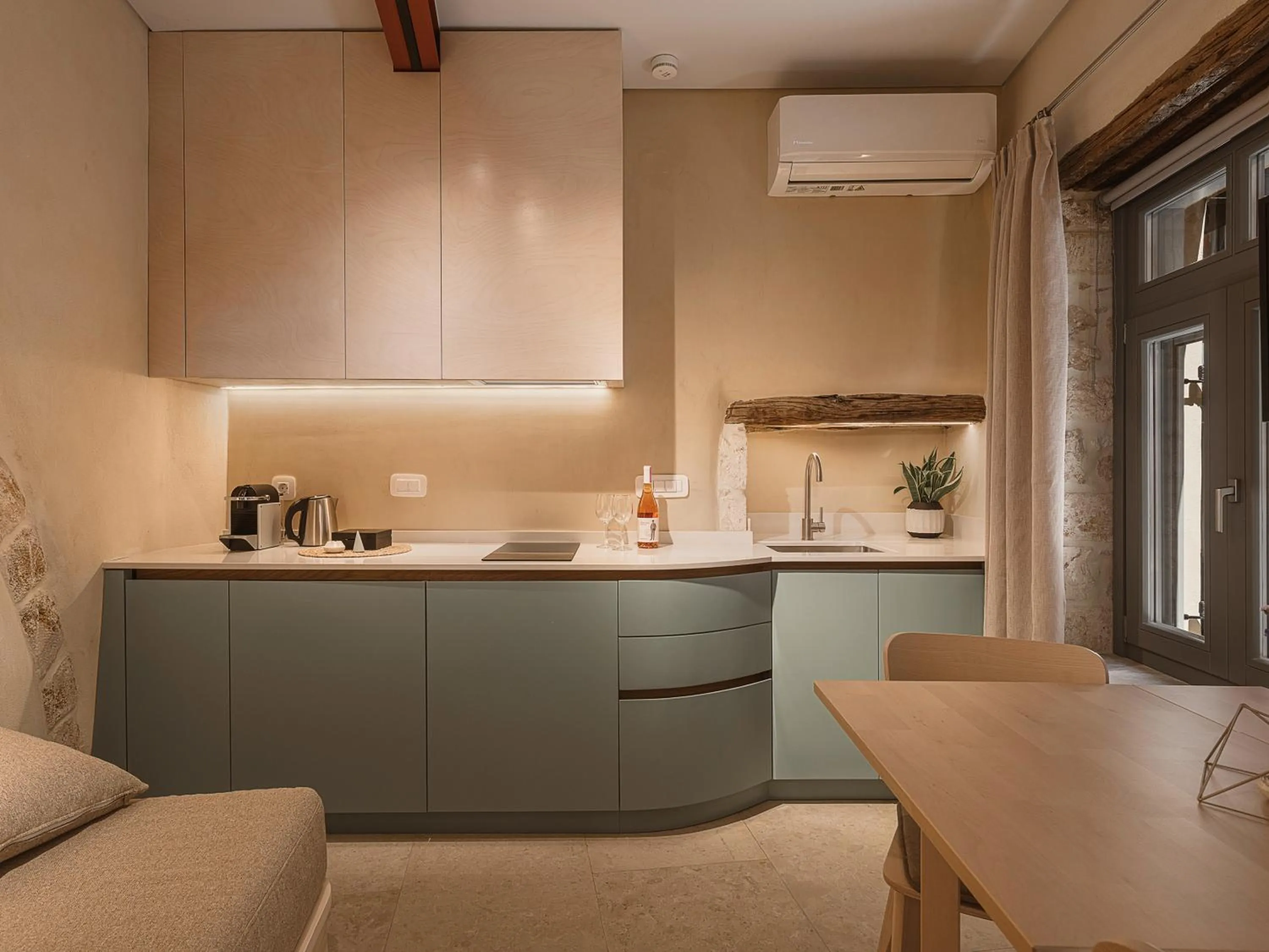 Kitchen or kitchenette in Aoria Estate Old Port