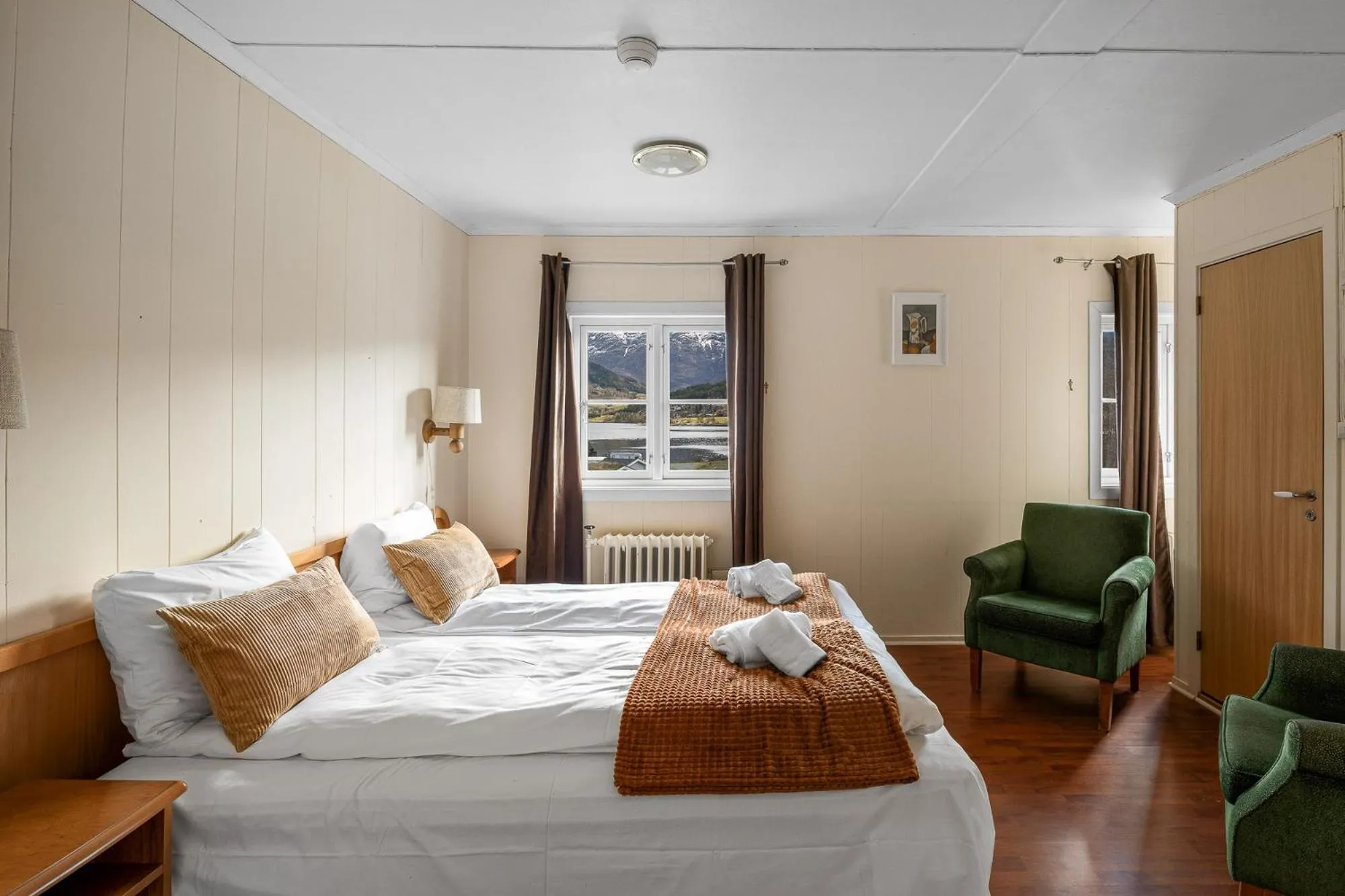 Photo of the whole room, Bed in Hardanger Guesthouse