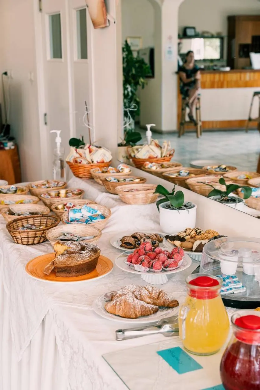 Food and drinks in Hotel Belvedere