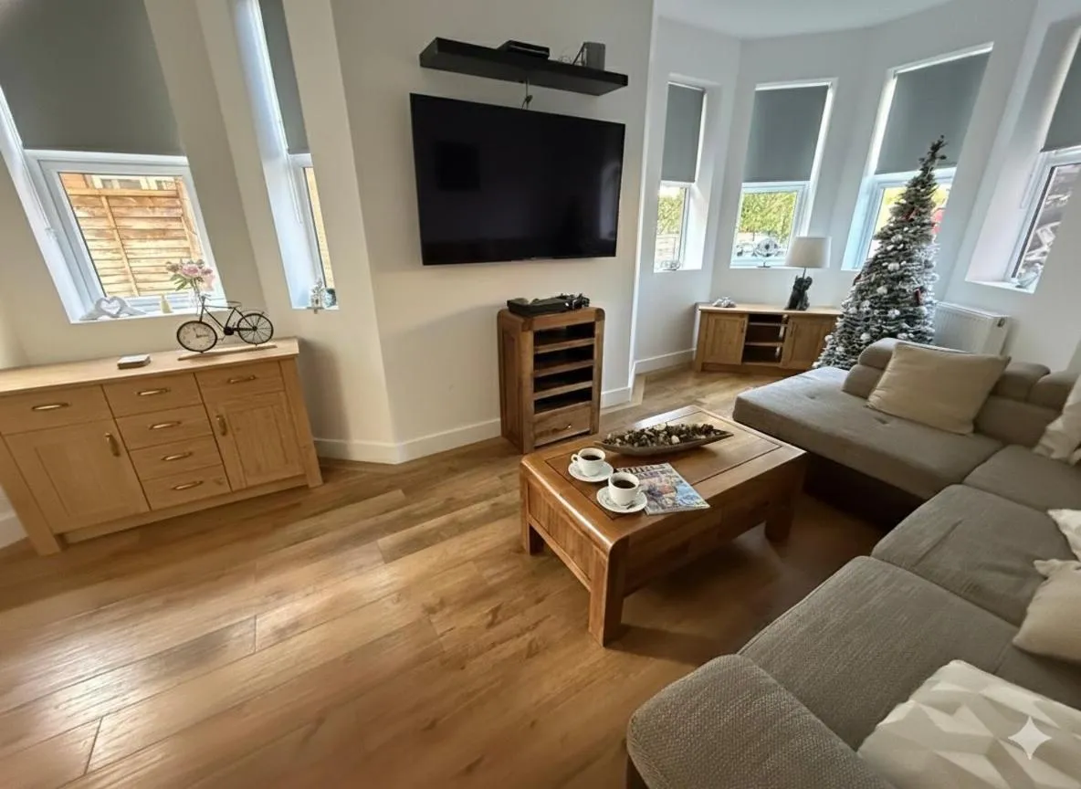 Holiday Home Hot Tub & Sauna