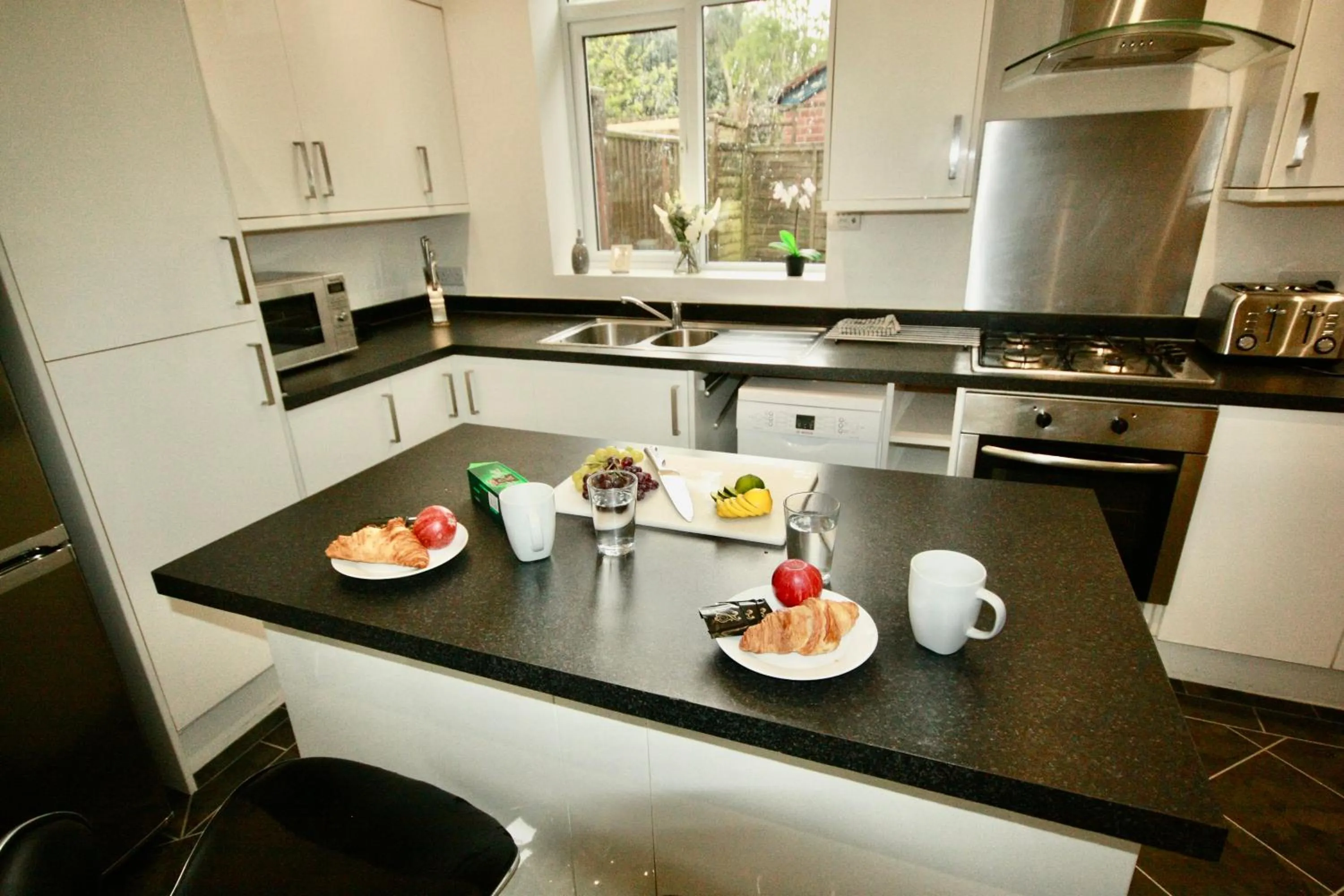 Coffee/tea facilities in Holiday Home Hot Tub & Sauna