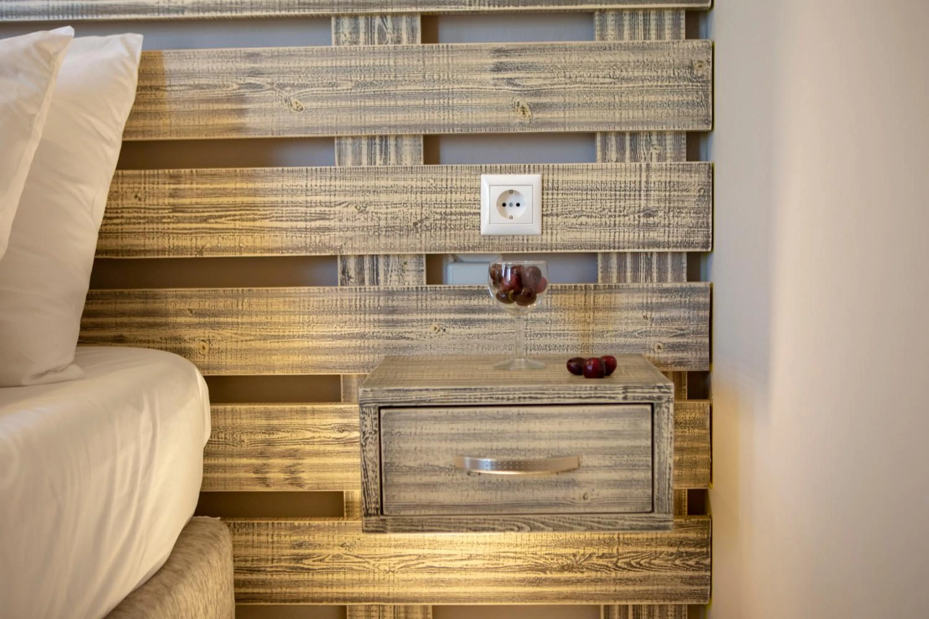 Bed in Athina résidence