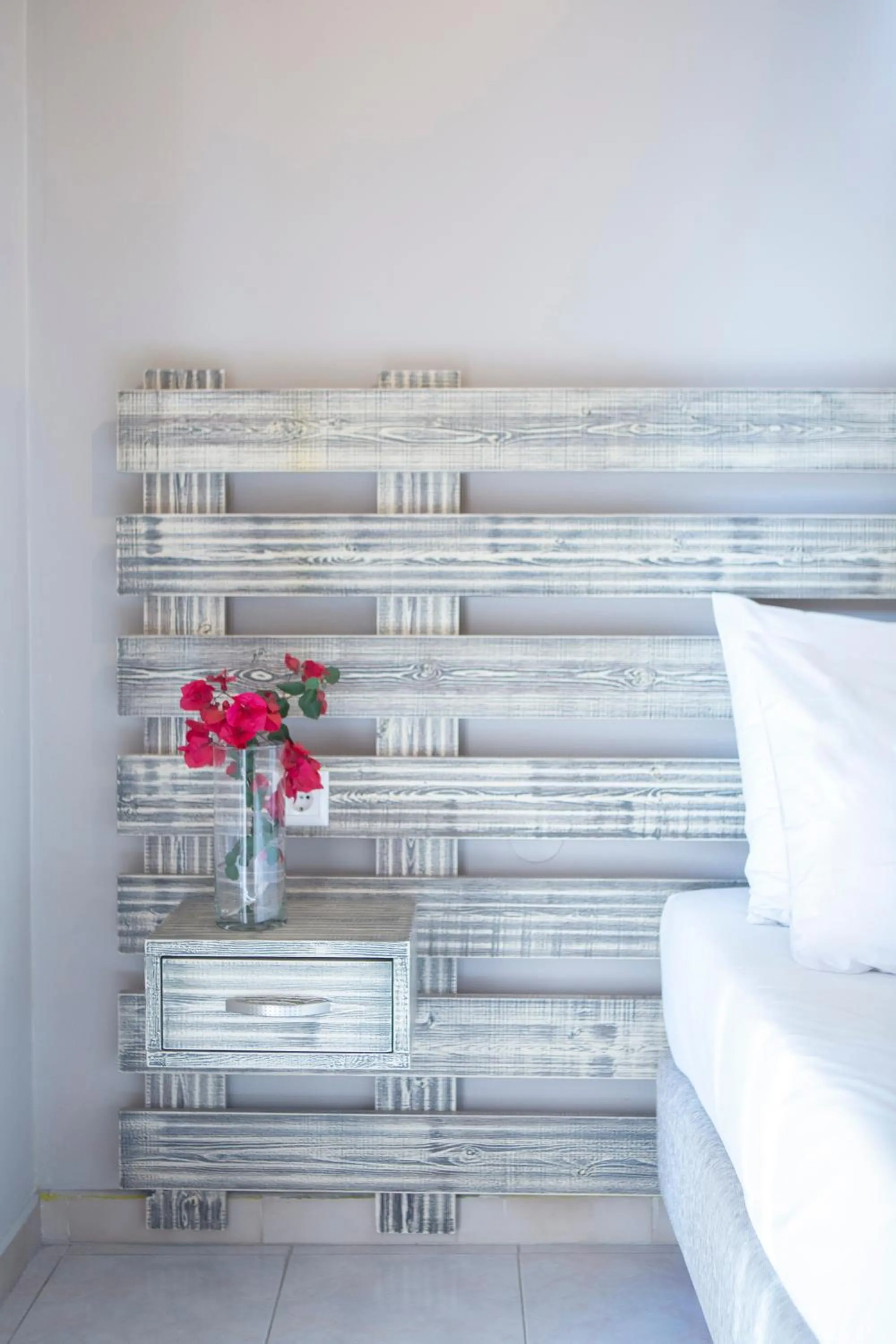 Bed in Athina résidence