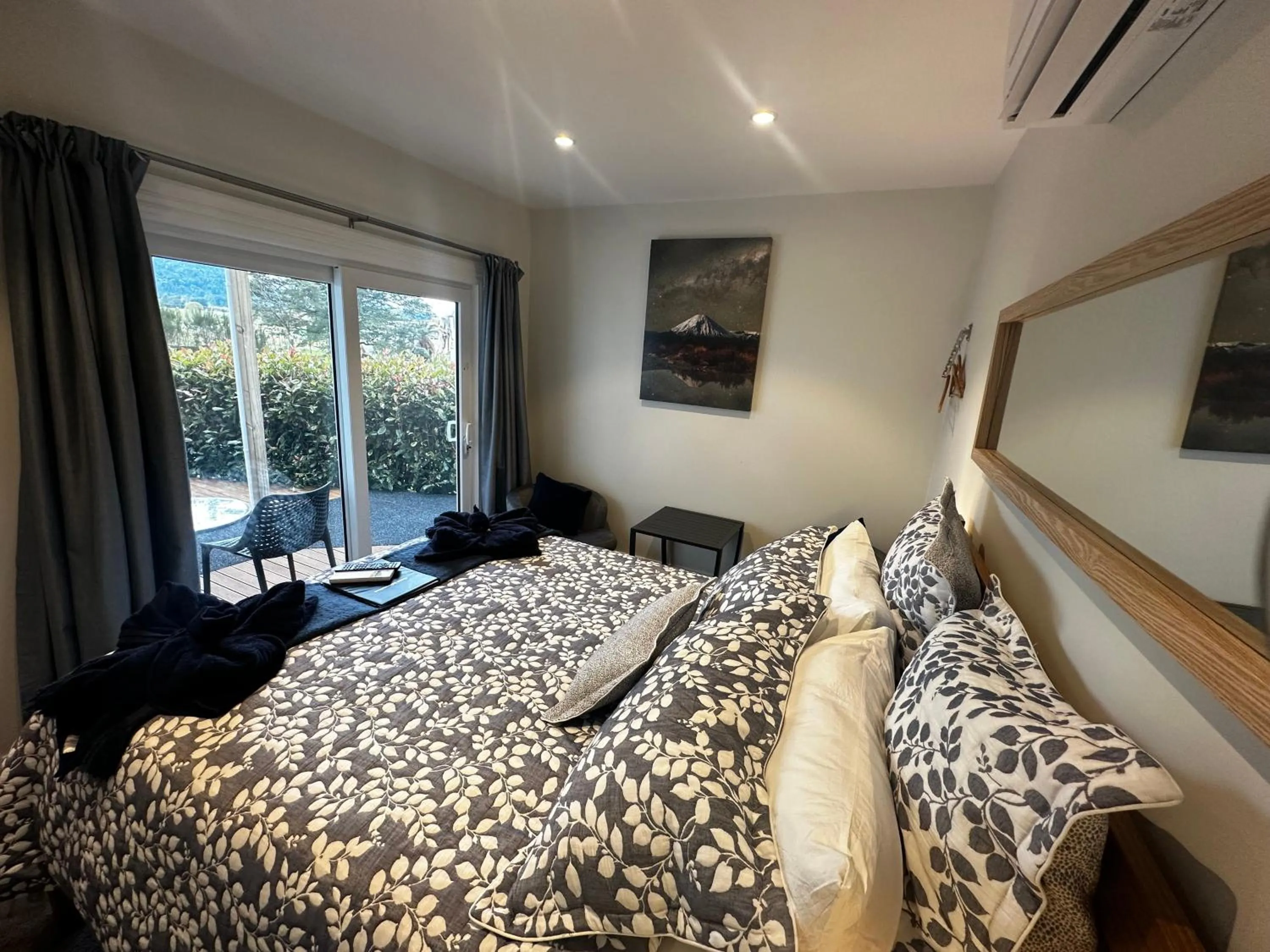 Bedroom, Bed in Two Rivers Ohakune - Boutique Bed and Breakfast