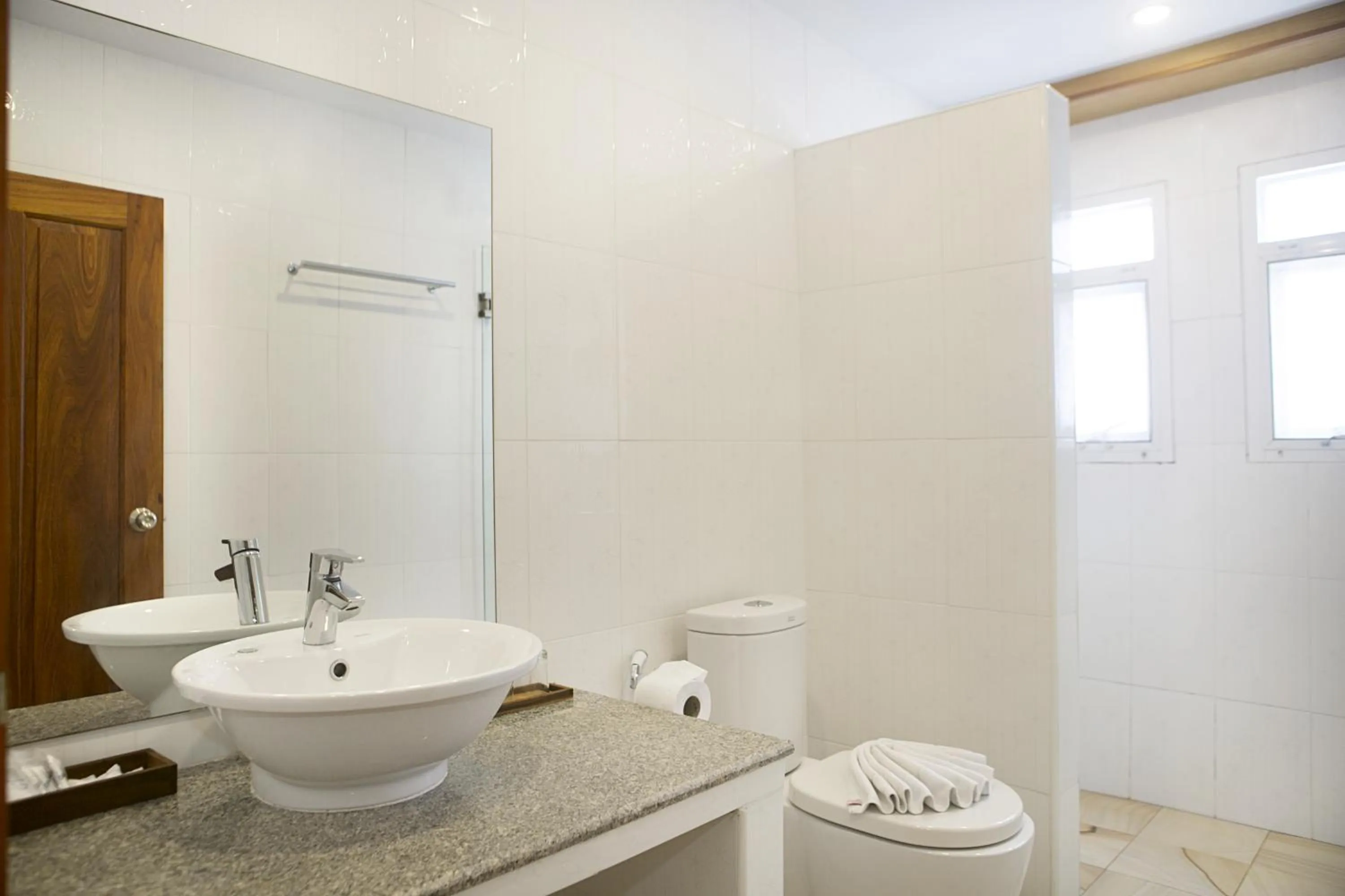 Shower in Patong Palace Hotel - SHA Extra Plus