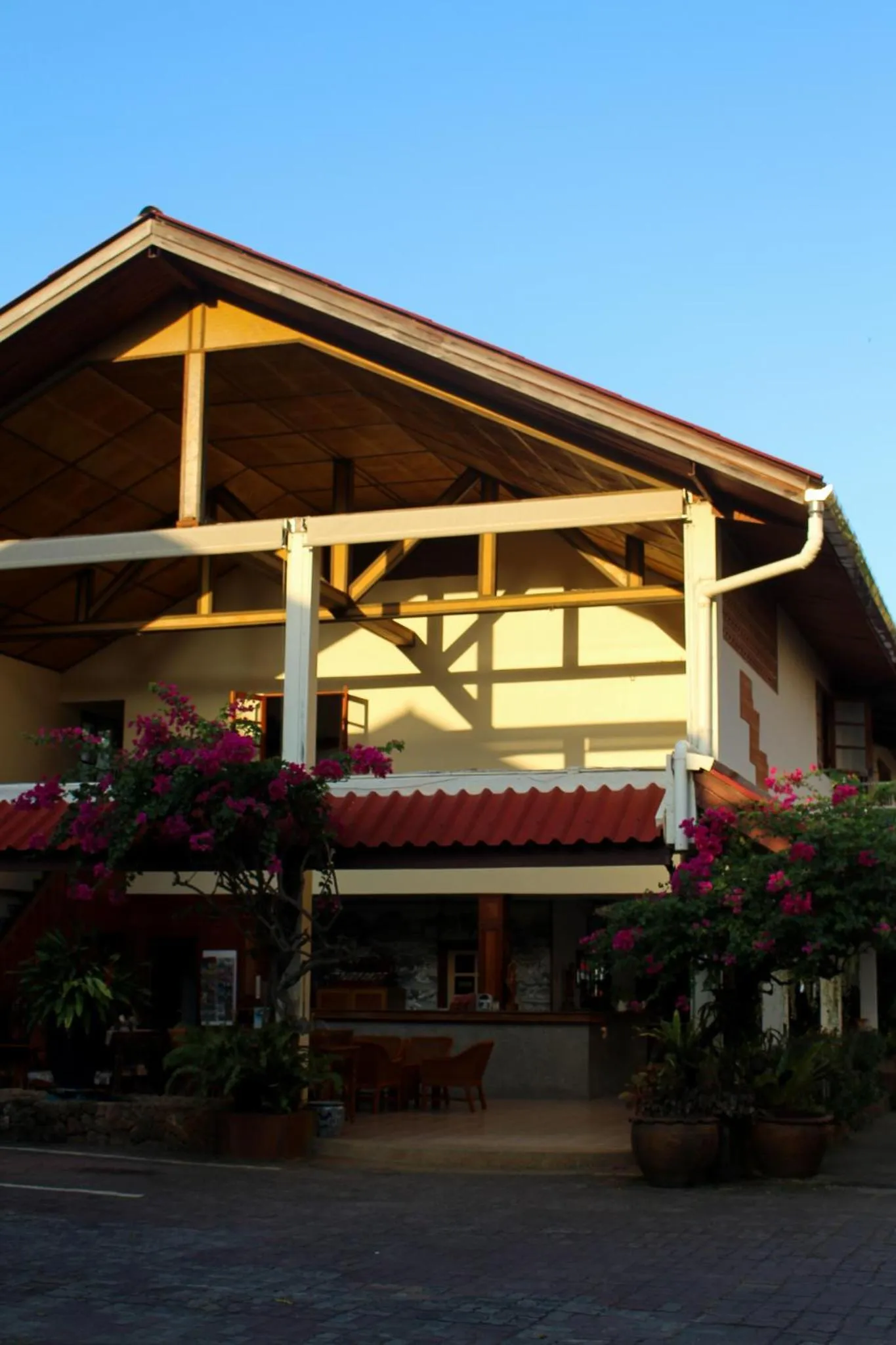 Property building in Patong Palace Hotel - SHA Extra Plus