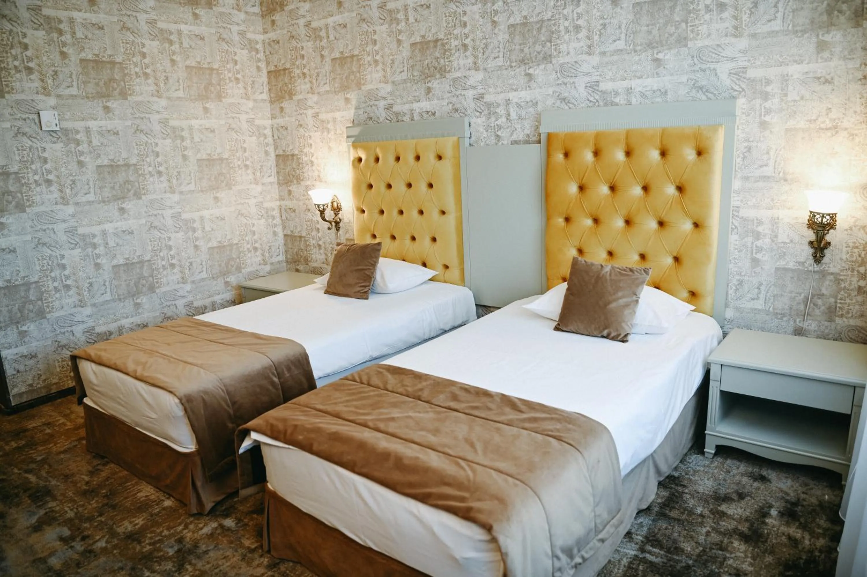 Bed in Hotel La Castel Iasi