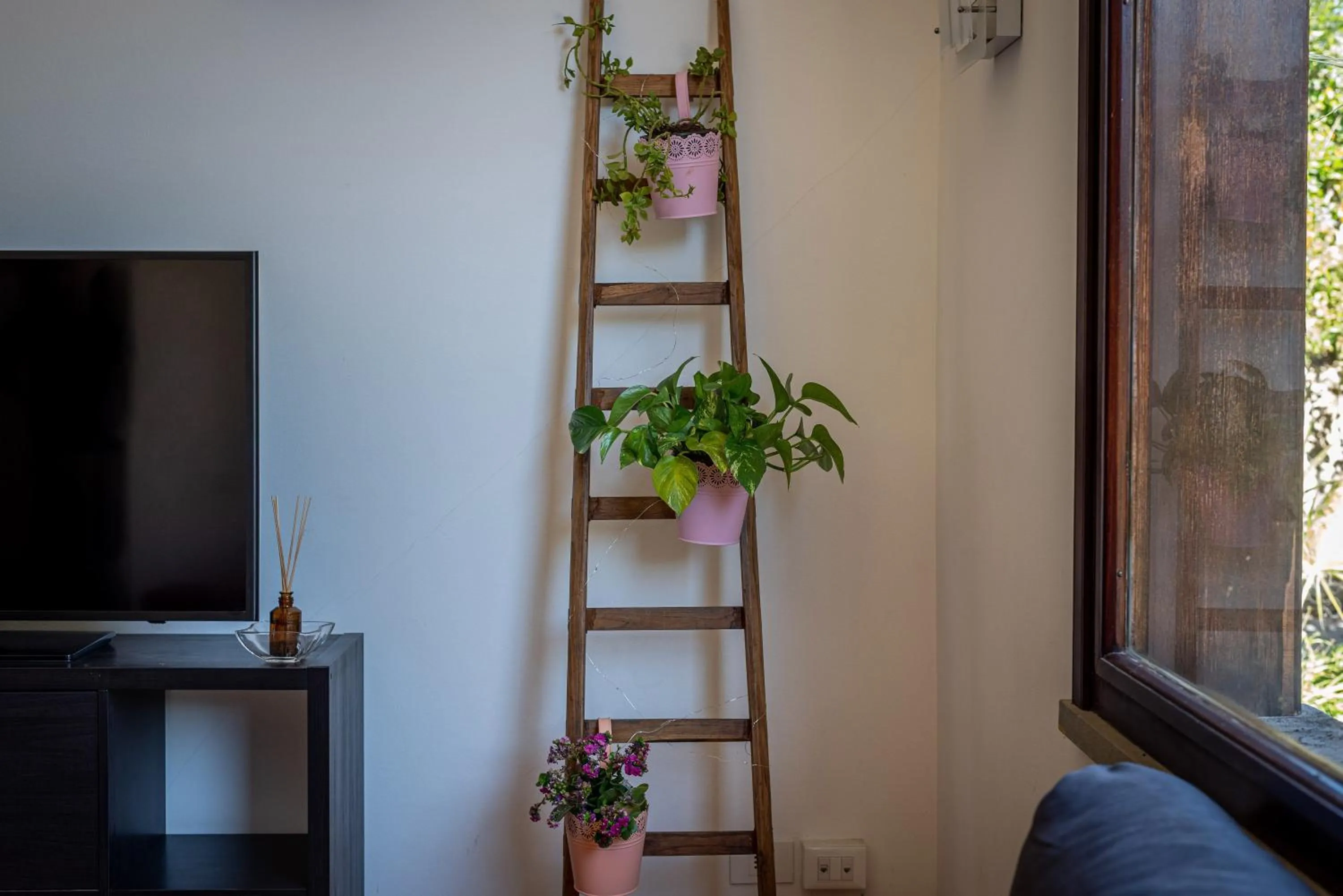 TV and multimedia in Bouganville Home Mondello