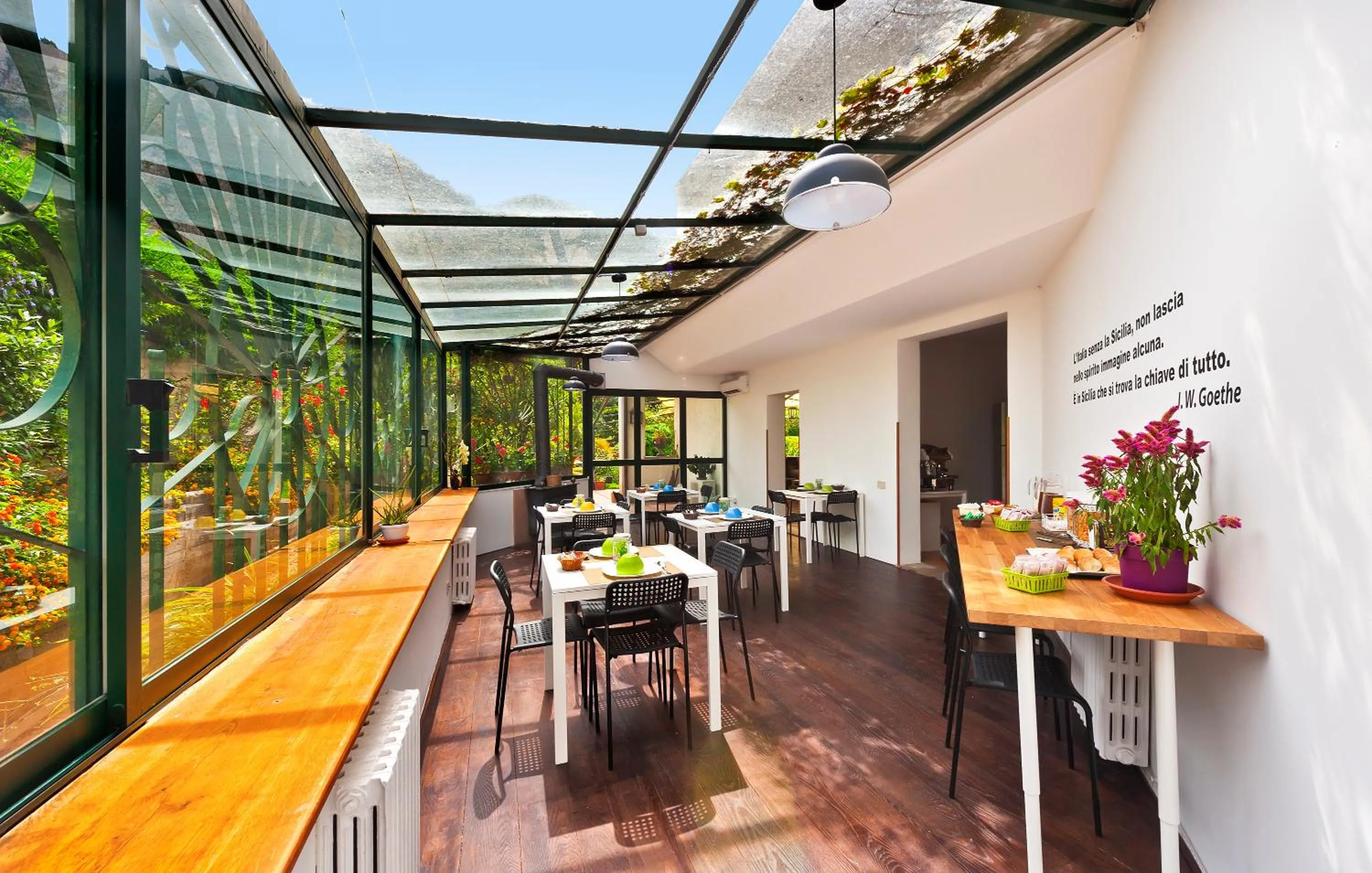 Day in Bouganville Home Mondello