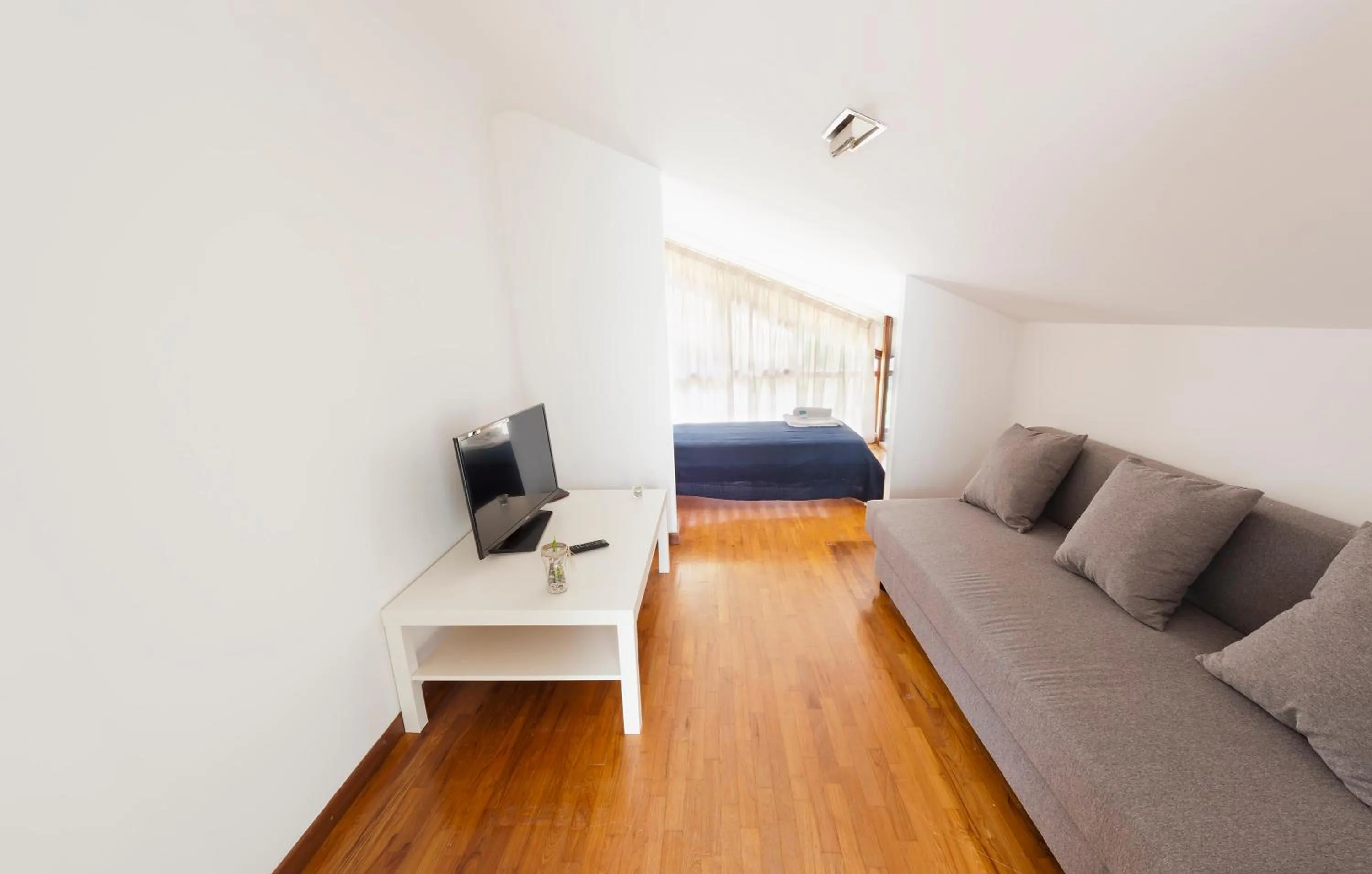 Bed in Bouganville Home Mondello