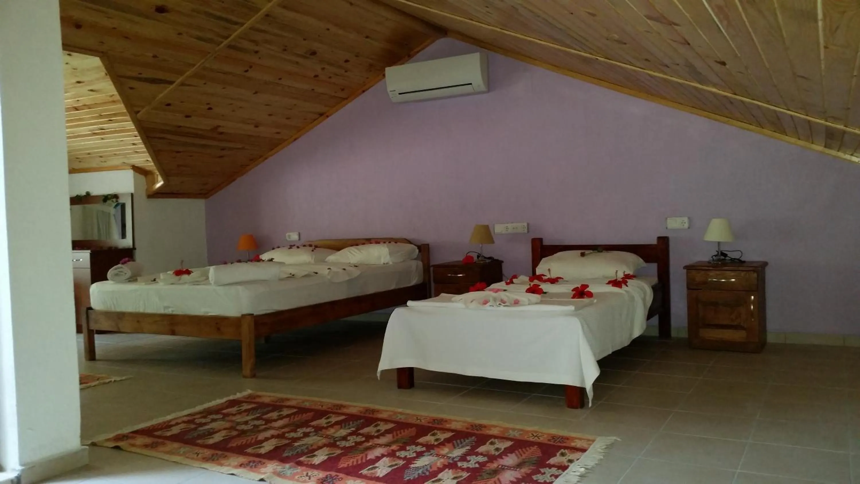 Bedroom in Hotel Riverside