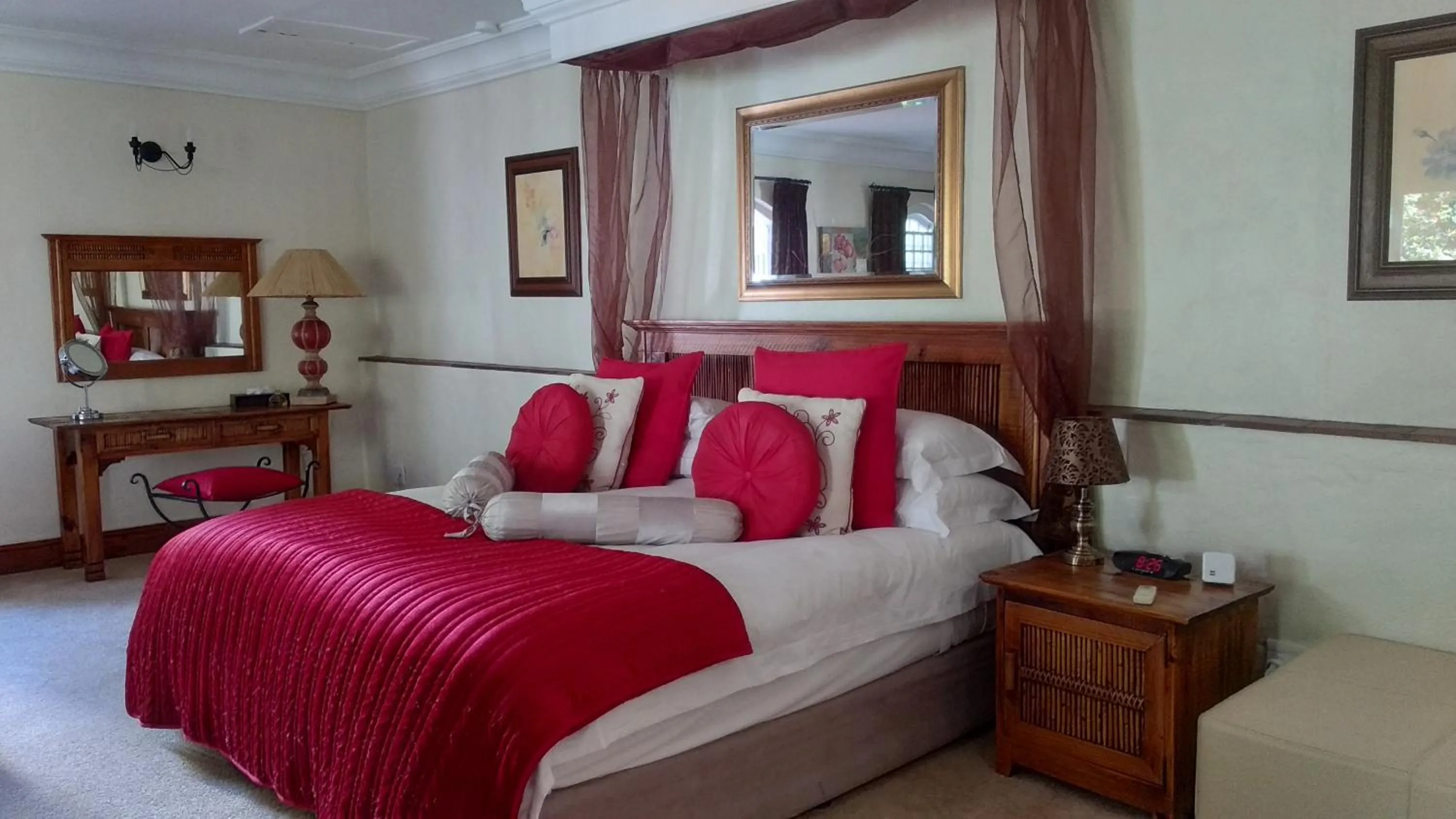 Bed in Le Manoir de Brendel