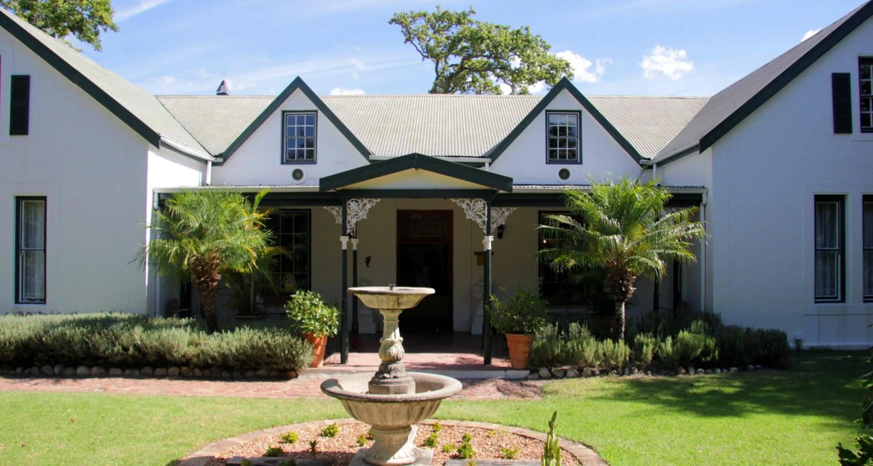 Lobby or reception in Le Manoir de Brendel
