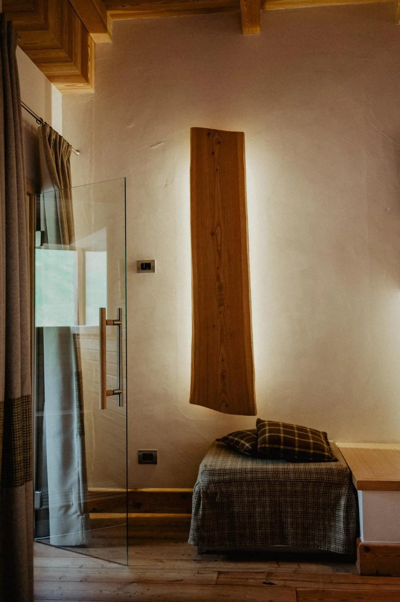 Photo of the whole room, Bed in Hotel Larice