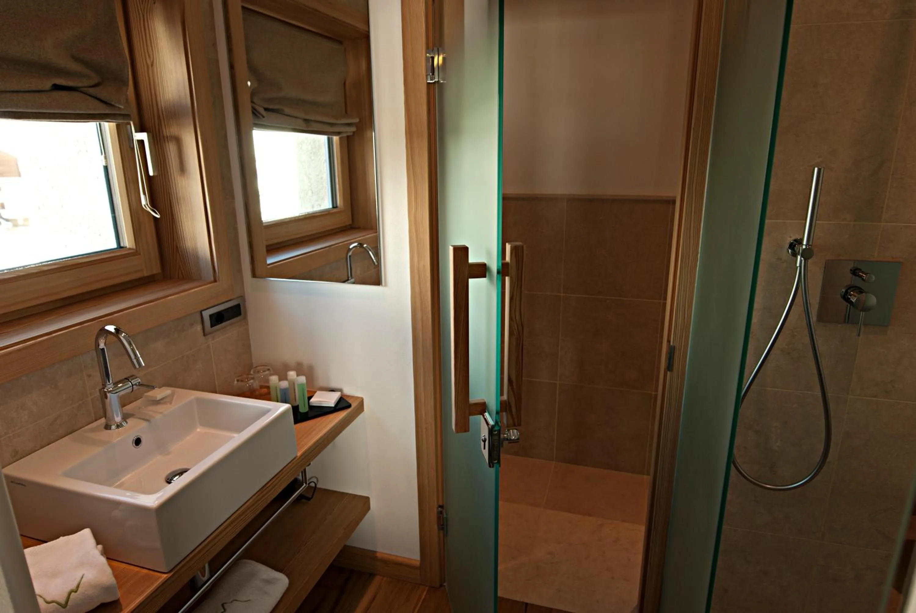 Bathroom in Hotel Larice