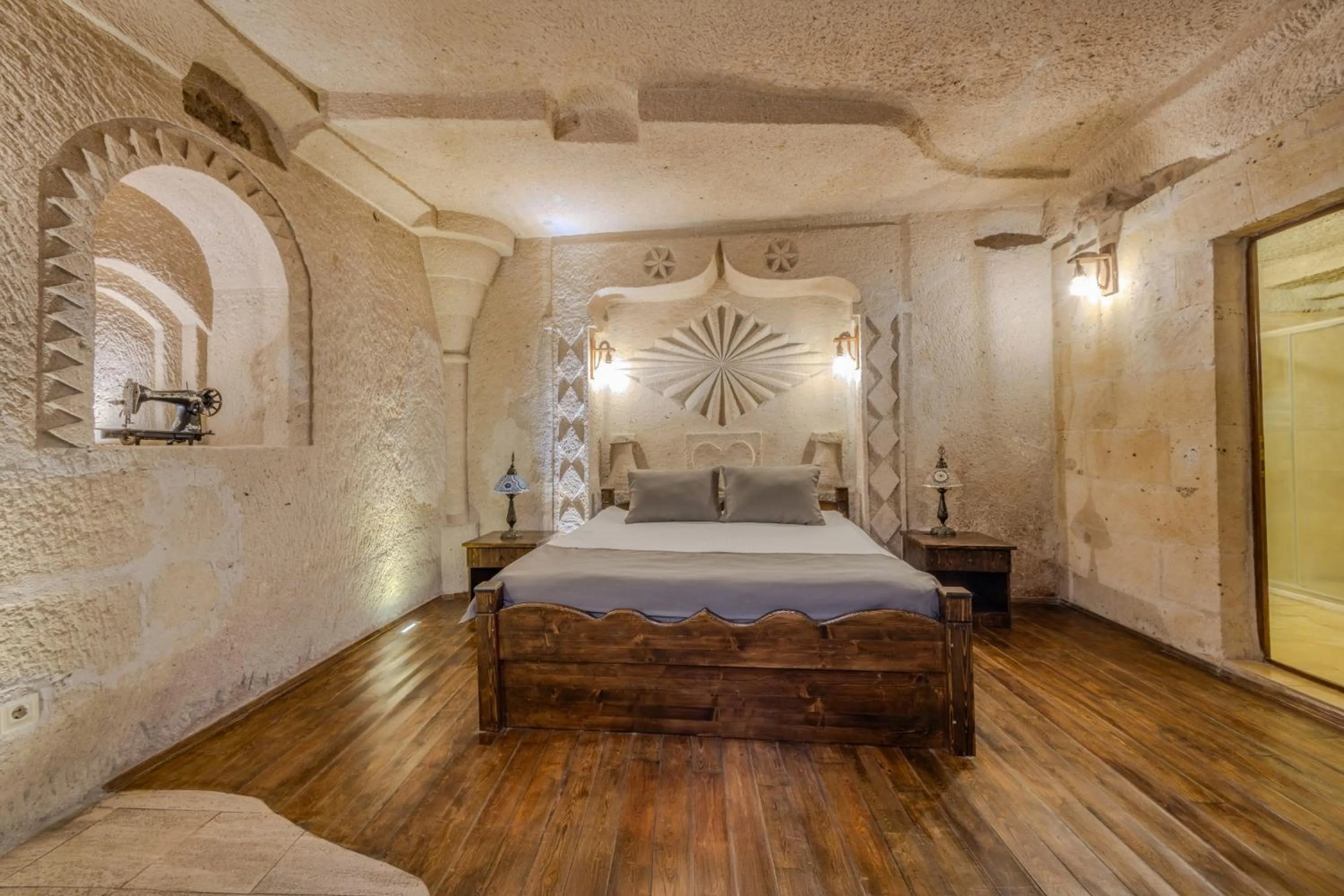 Bed in Castle Cave Hotel