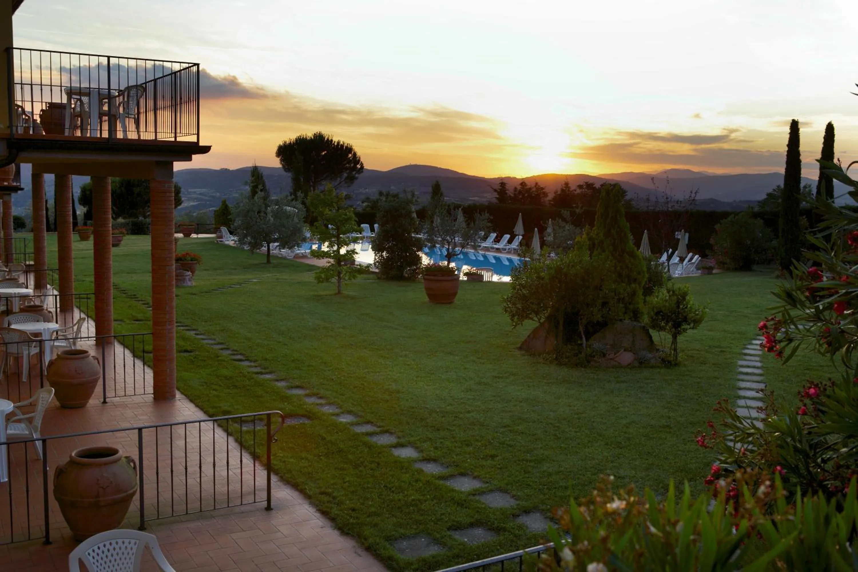 Garden in La Piazza di San Donato
