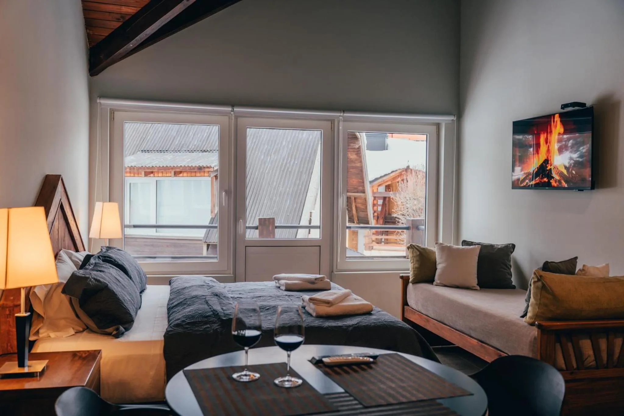 Photo of the whole room in Ski Sur Apartments