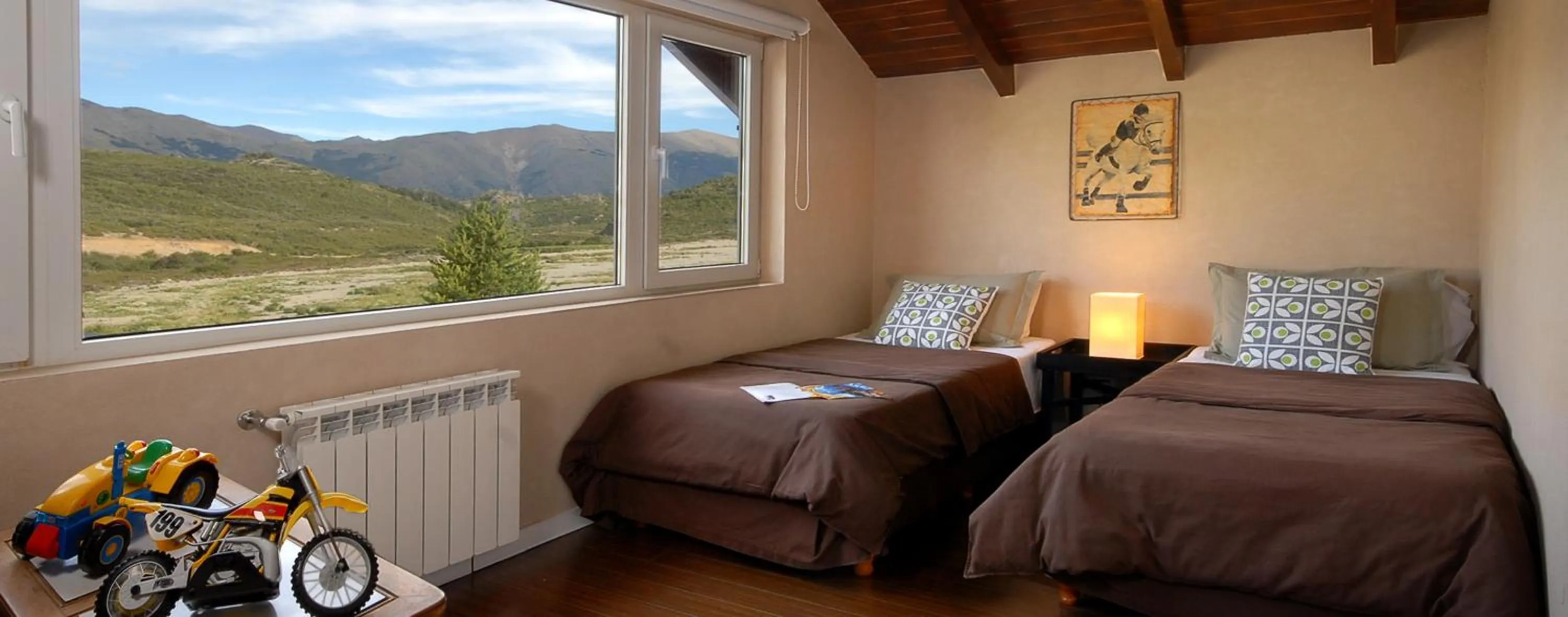 Day, Bed in Ski Sur Apartments