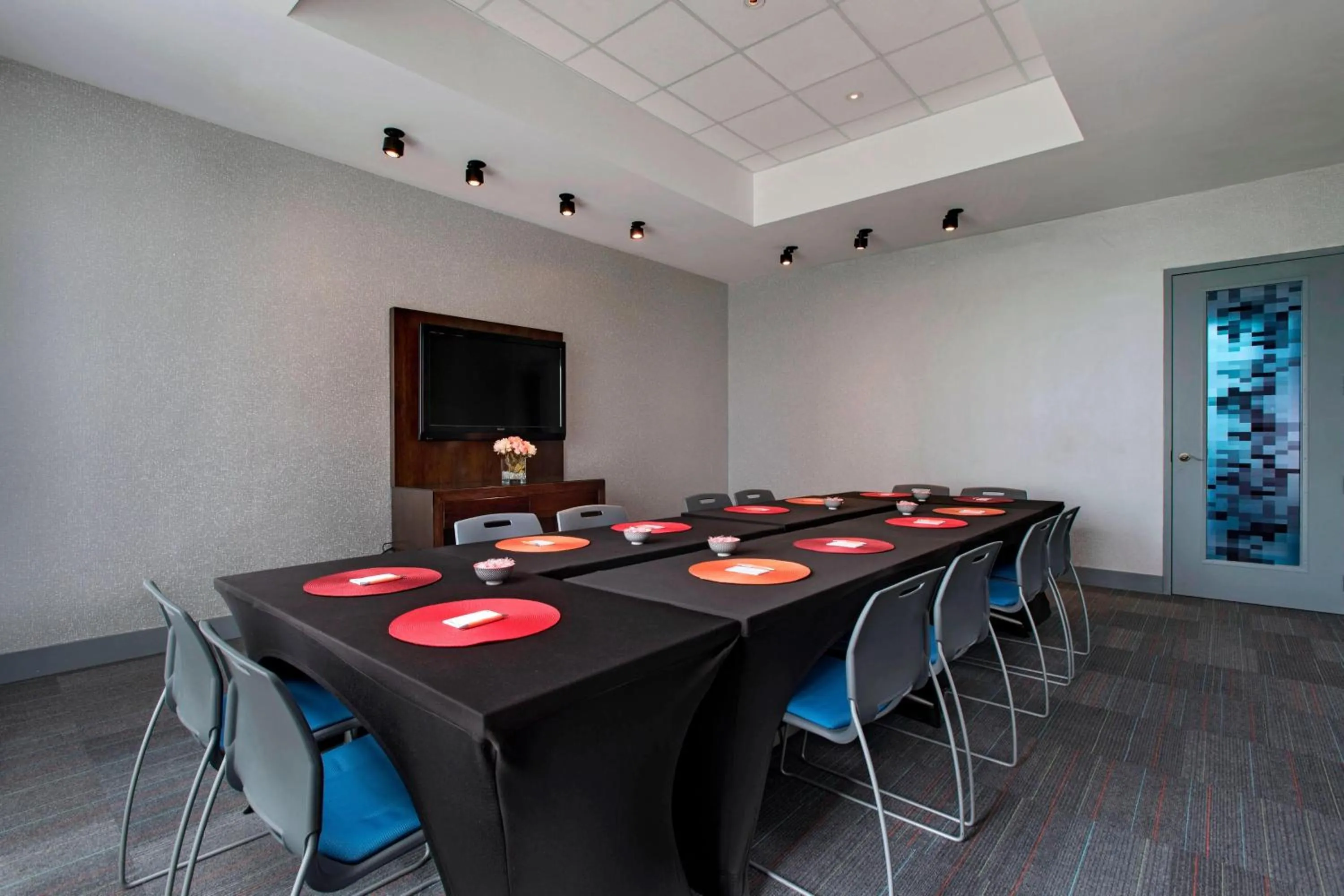 Meeting/conference room in Aloft Austin at The Domain