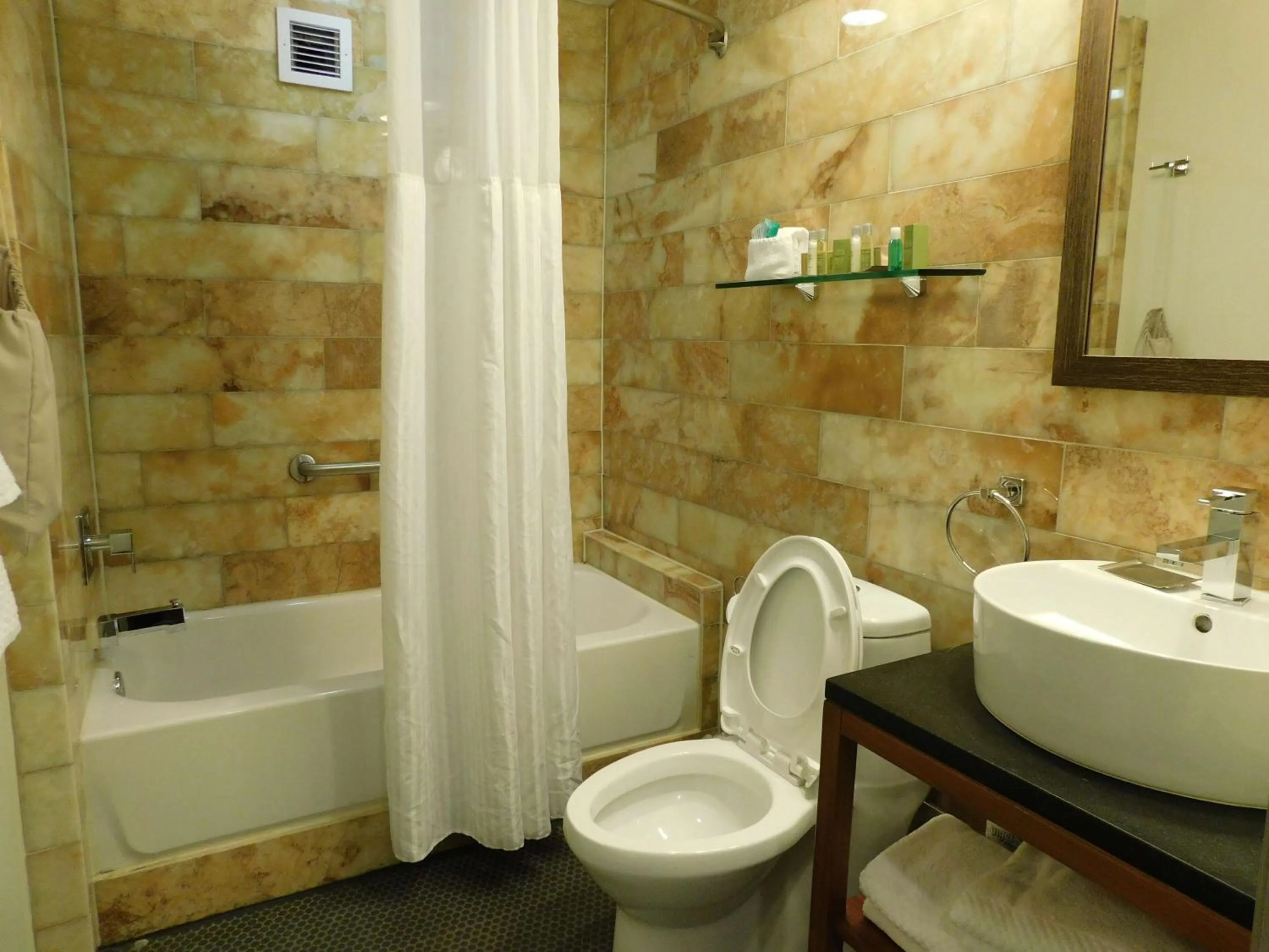 Bathroom in The Tudor Arms Hotel Cleveland - a DoubleTree by Hilton