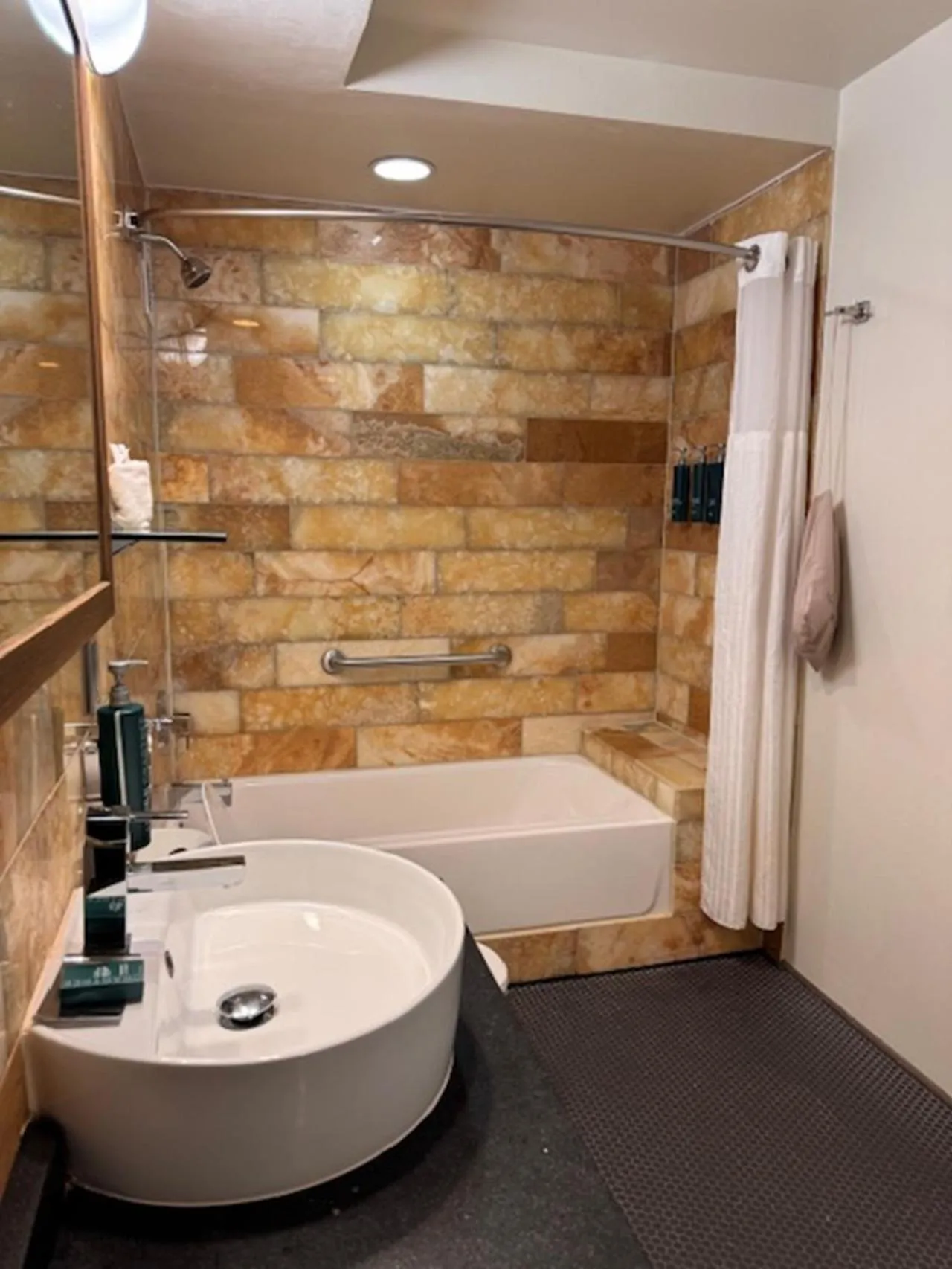 Bathroom in The Tudor Arms Hotel Cleveland - a DoubleTree by Hilton