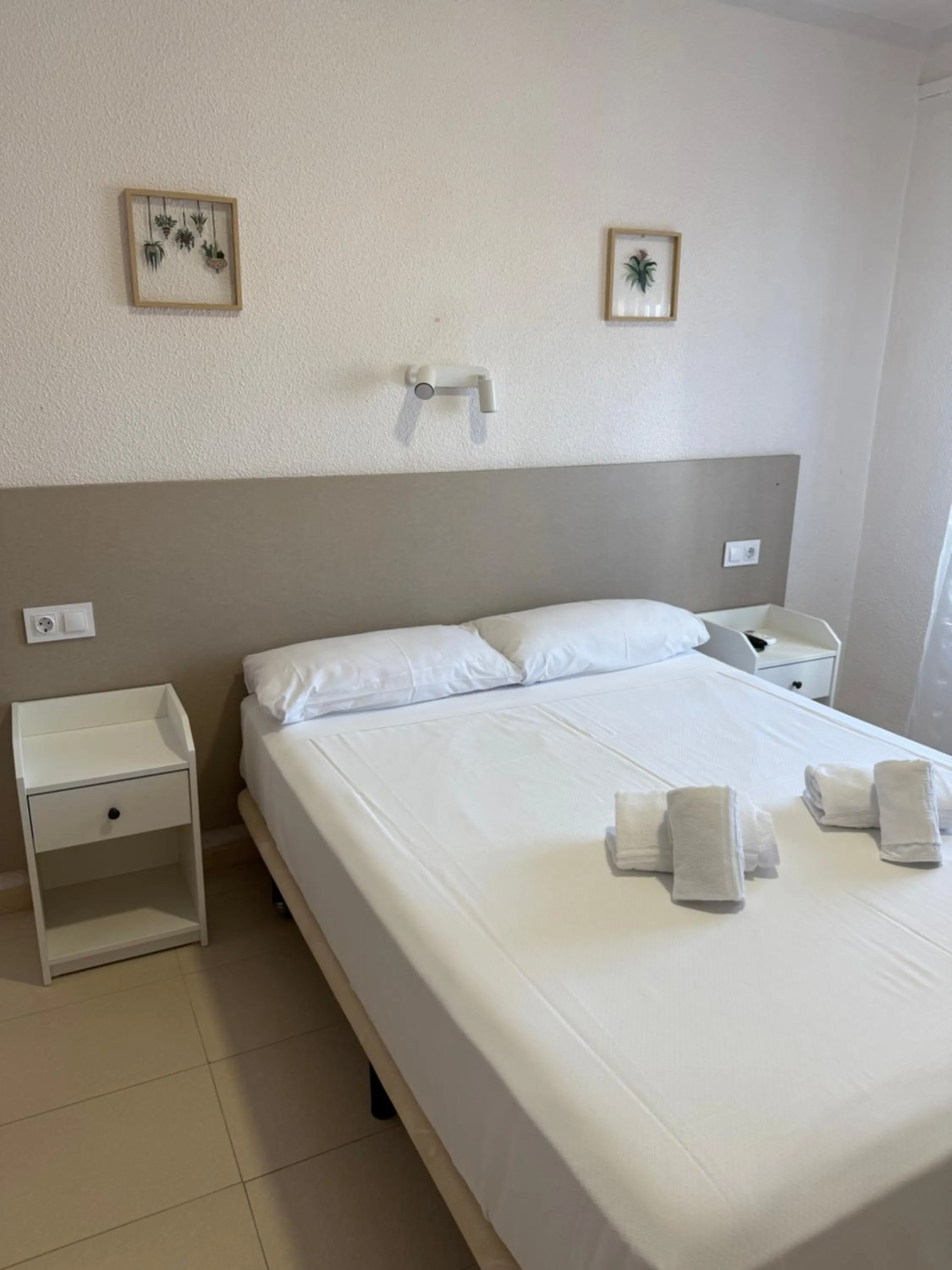 Bed in Hotel Bennington