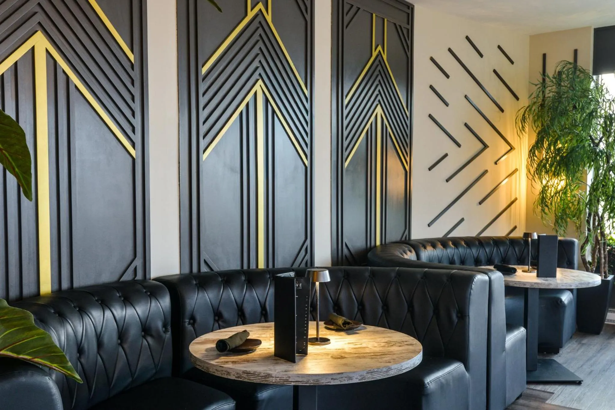 Restaurant/places to eat in Holiday Inn Sydney - Waterfront by IHG