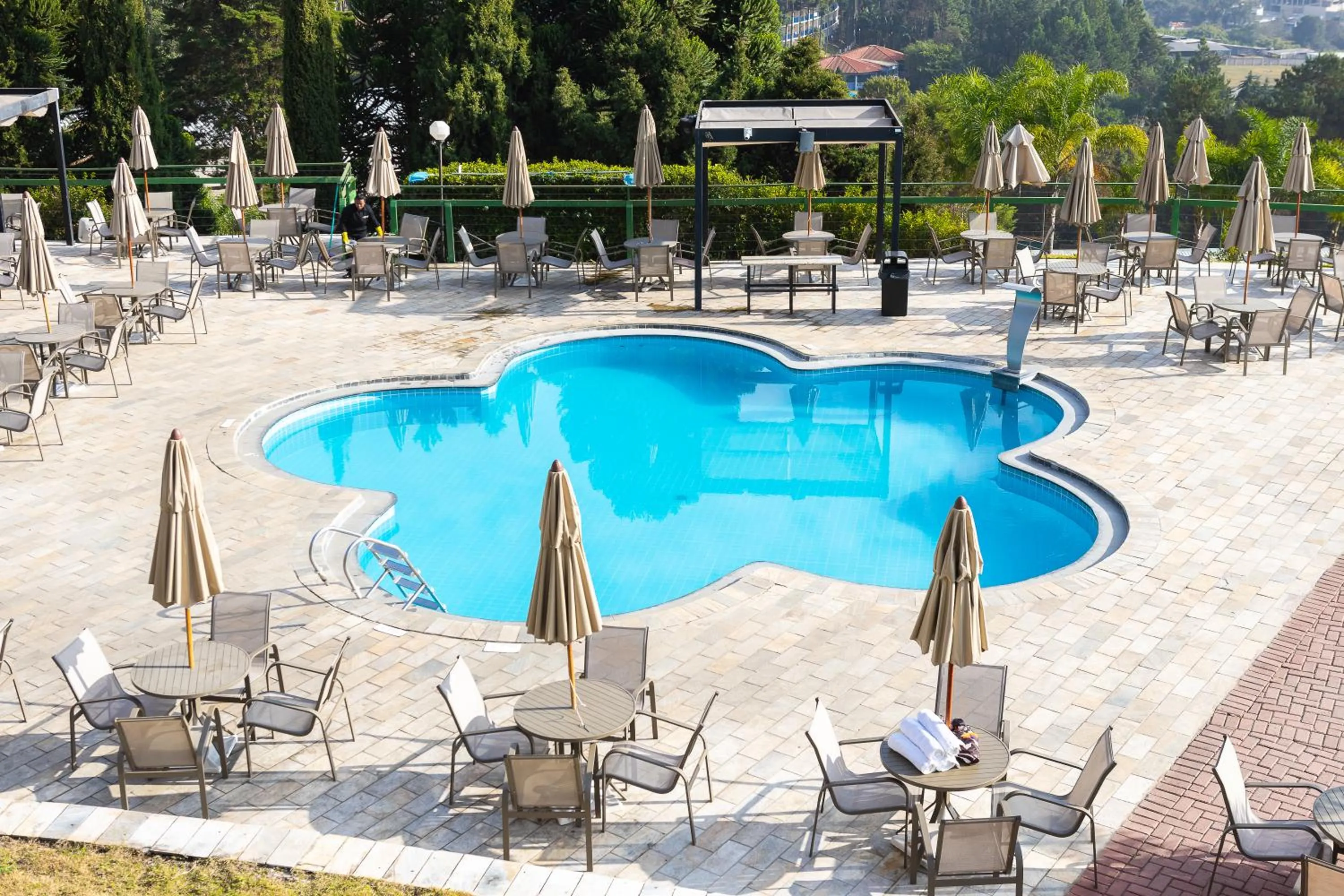 Pool view in Hotel Golden Park All Inclusive Poços de Caldas By Nacional Inn