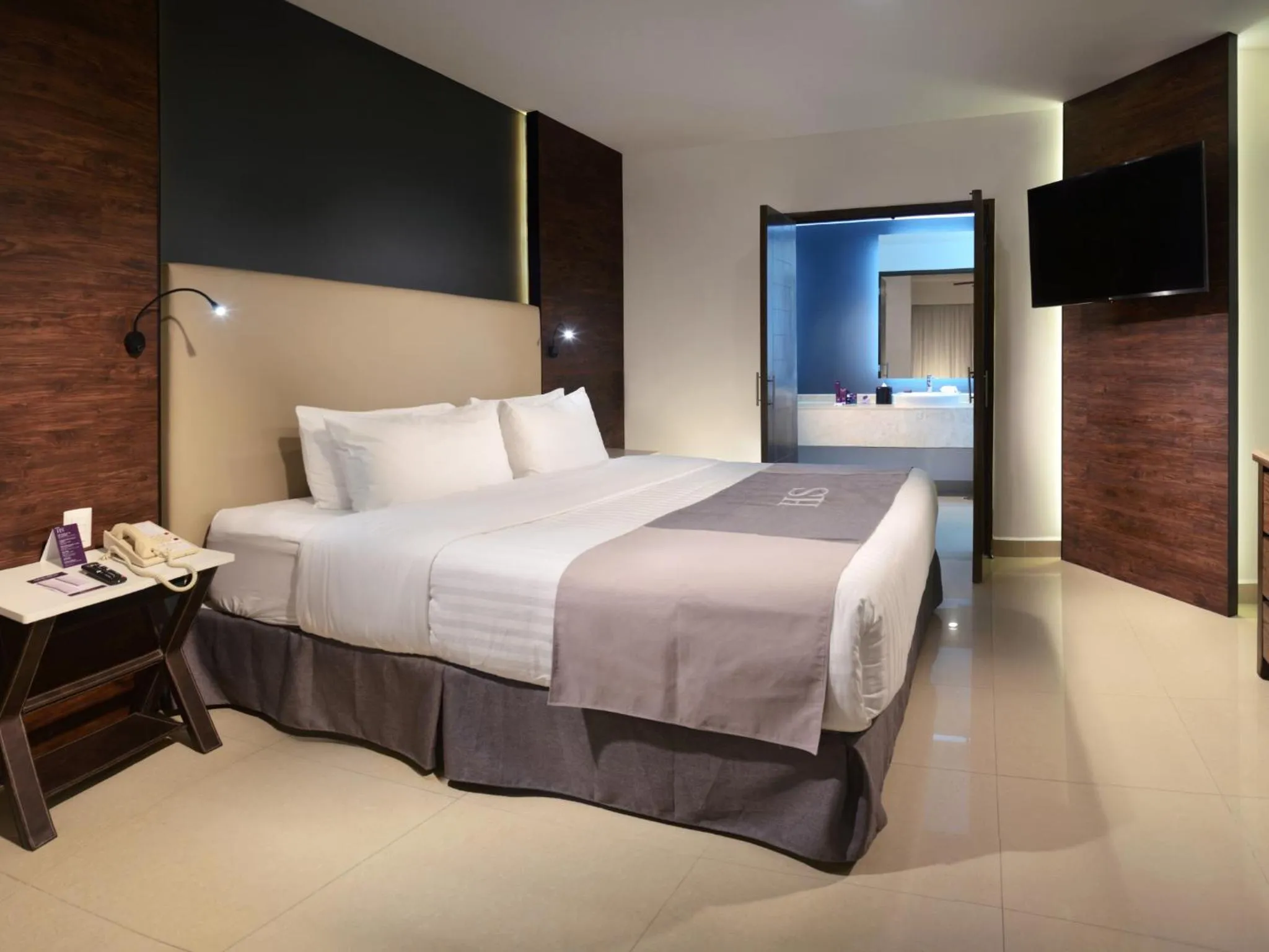 Bed in HS HOTSSON Smart León Centro Max