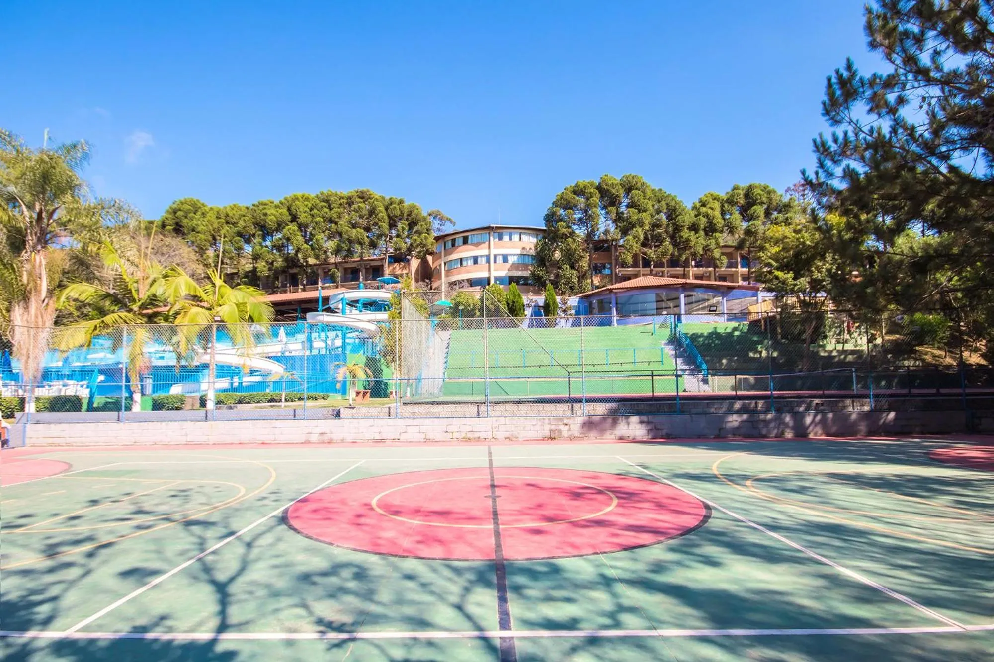 Swimming pool in Hotel Vilage Inn All Inclusive Poços de Caldas By Nacional Inn