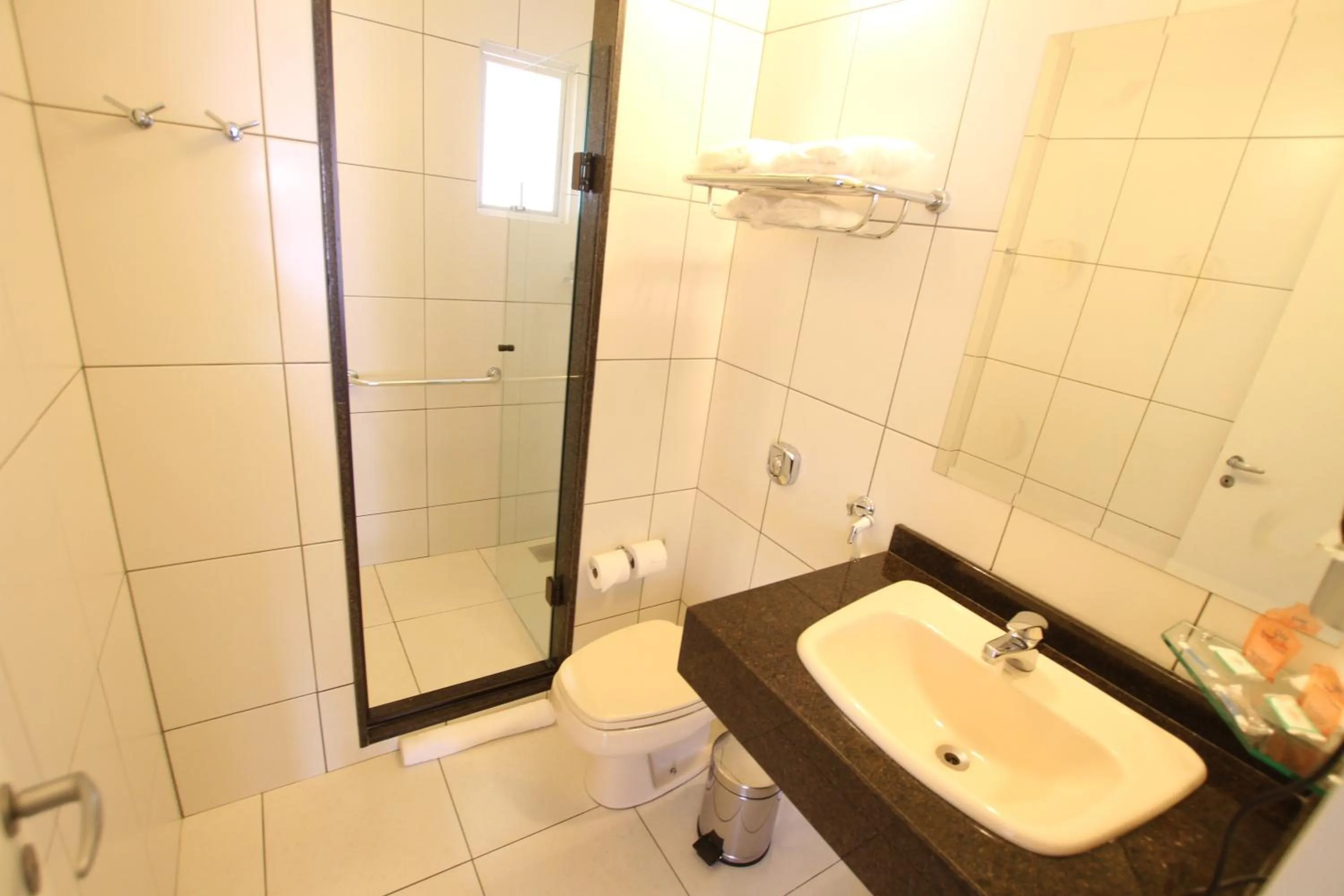 Bathroom in Hotel Confiance Prime Batel