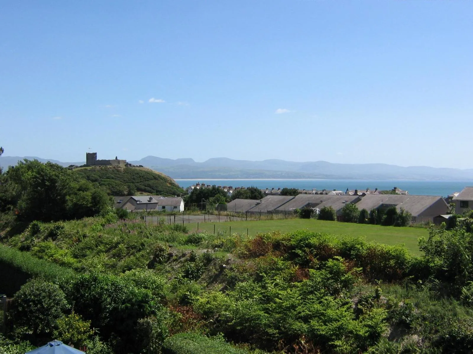 Sea view in Bron Aber