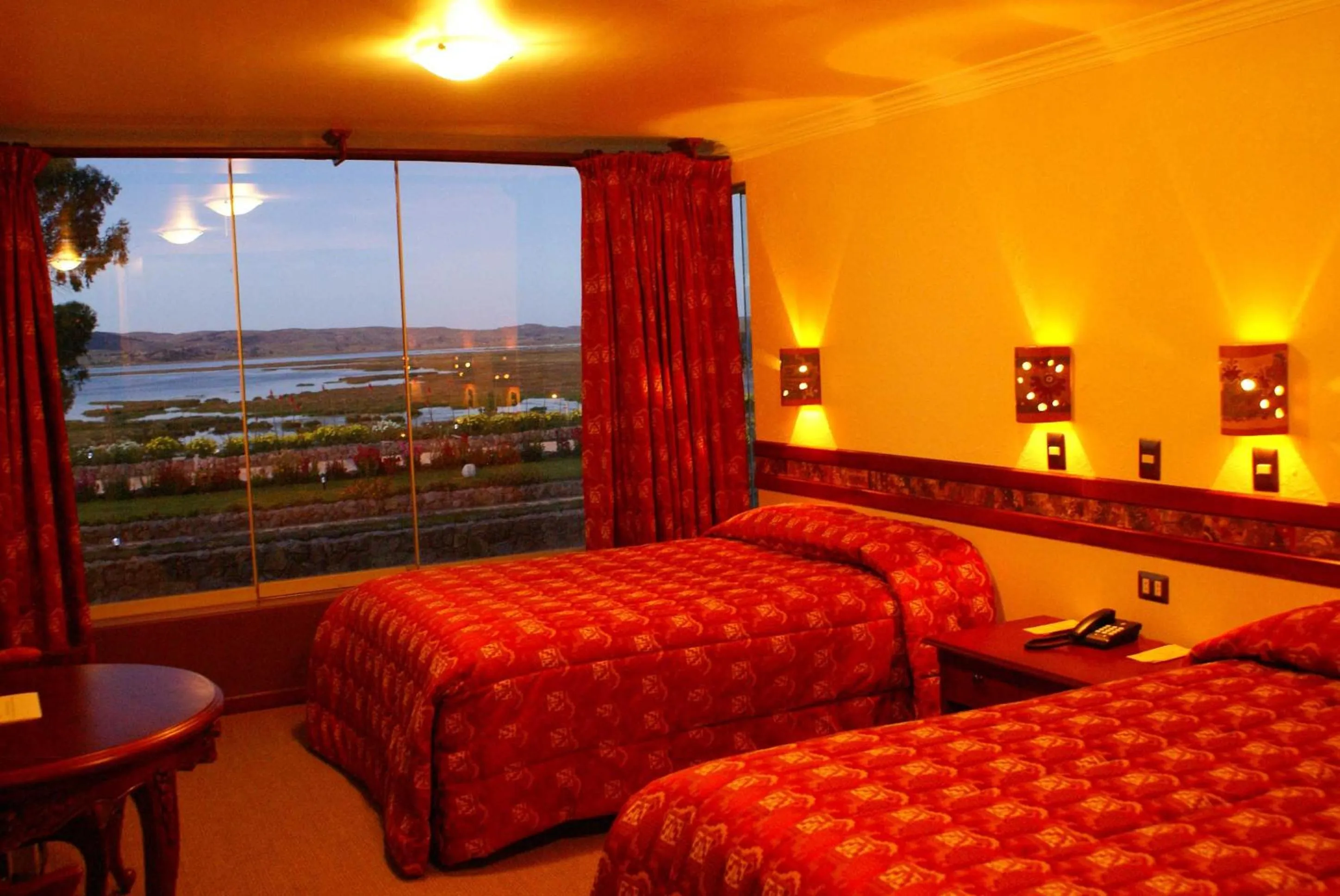 Bed in Taypikala Lago