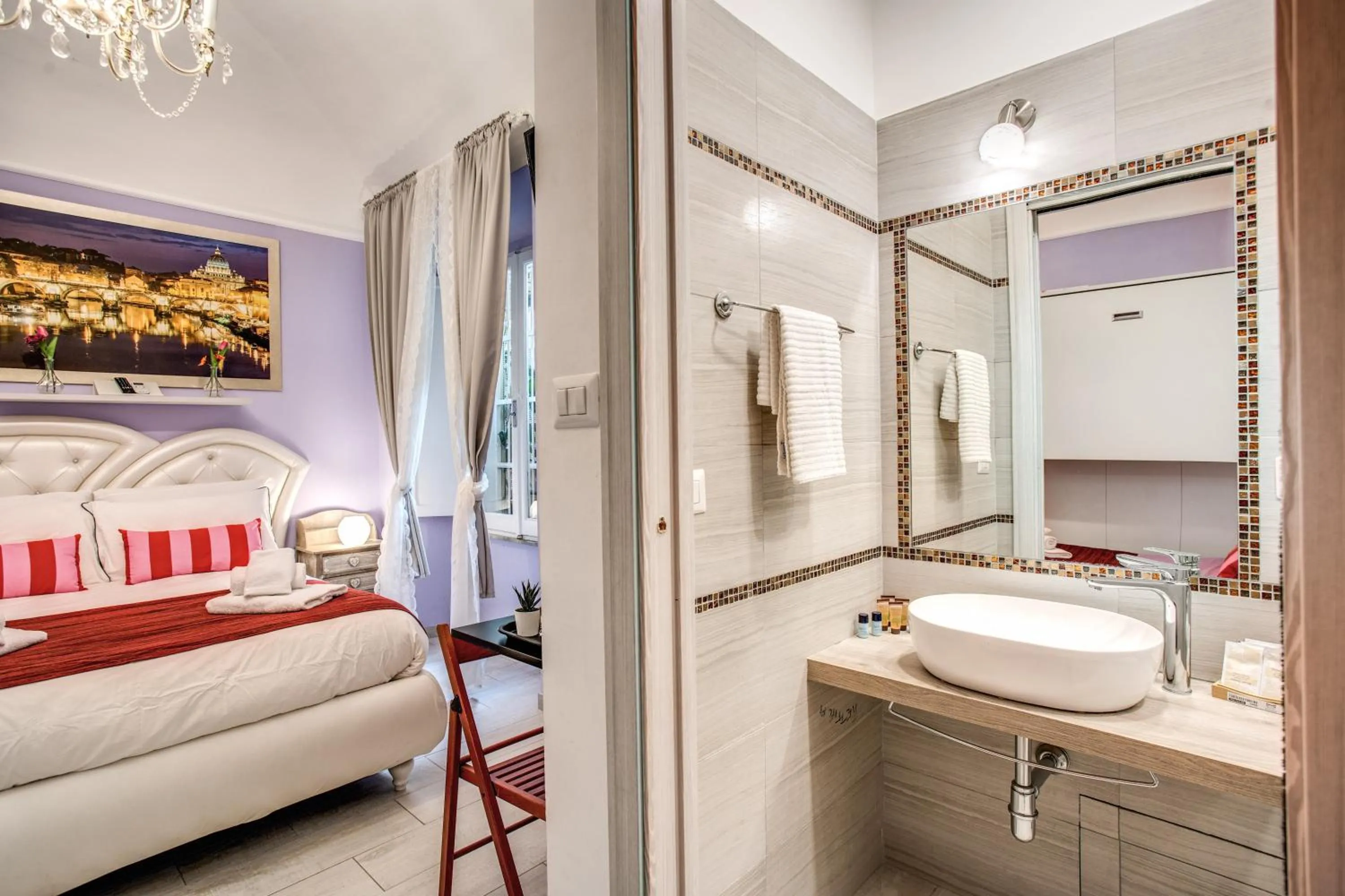 Bed in Royal Vatican