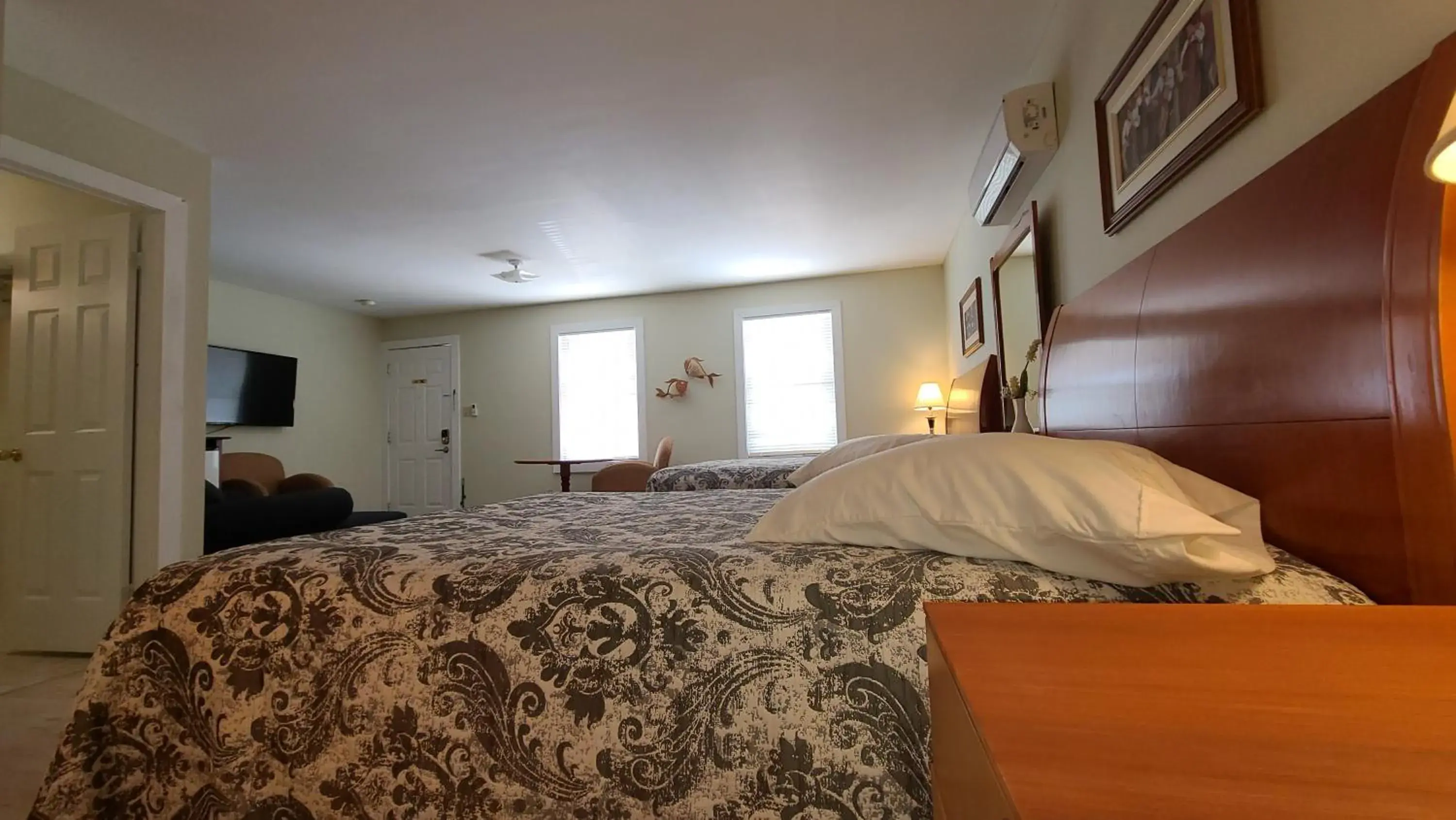 Family Room with Sea View in Bouctouche Bay Inn Family Room with Sea View in Bouctouche Bay Inn
