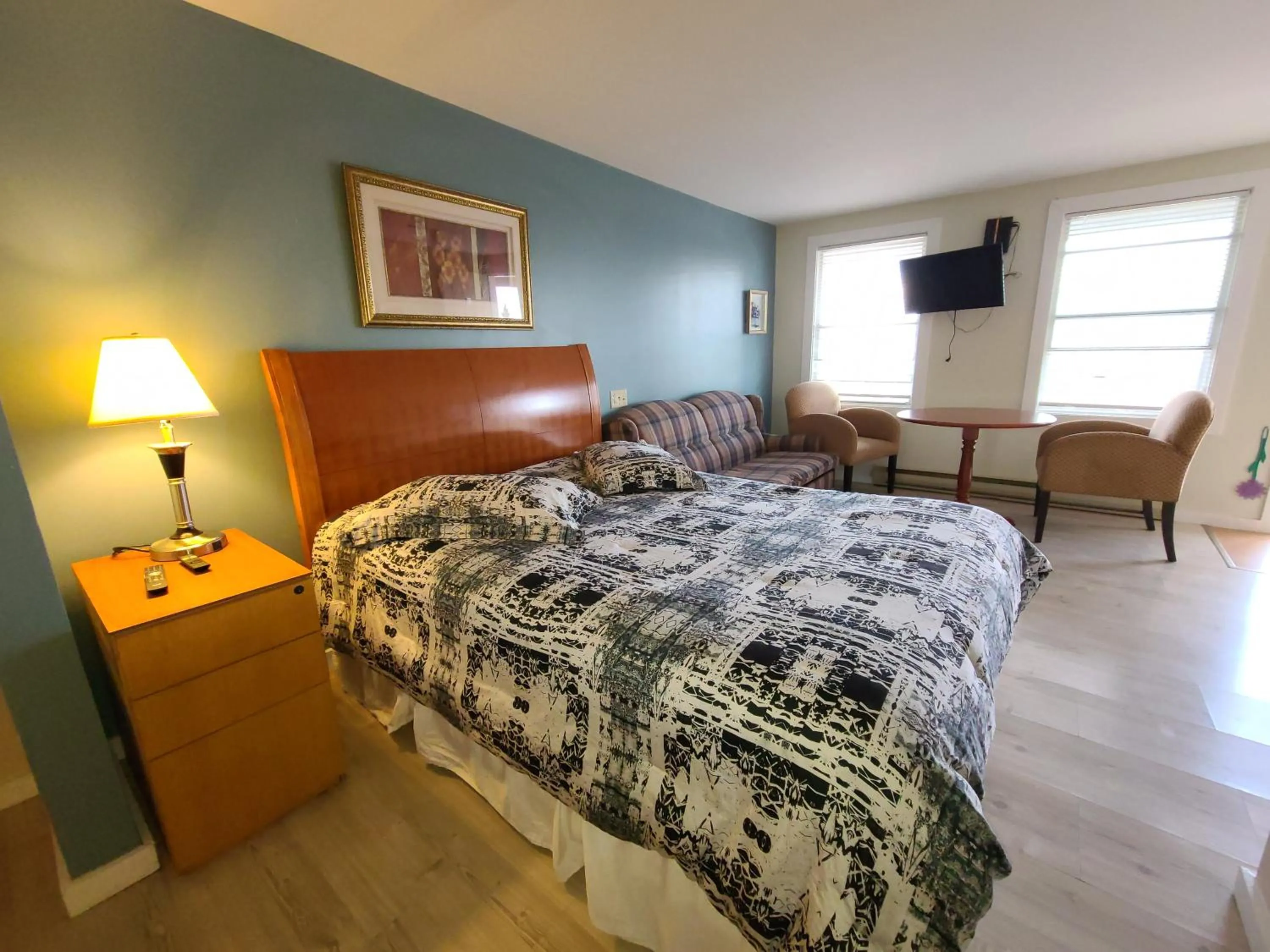 Bed in Bouctouche Bay Inn