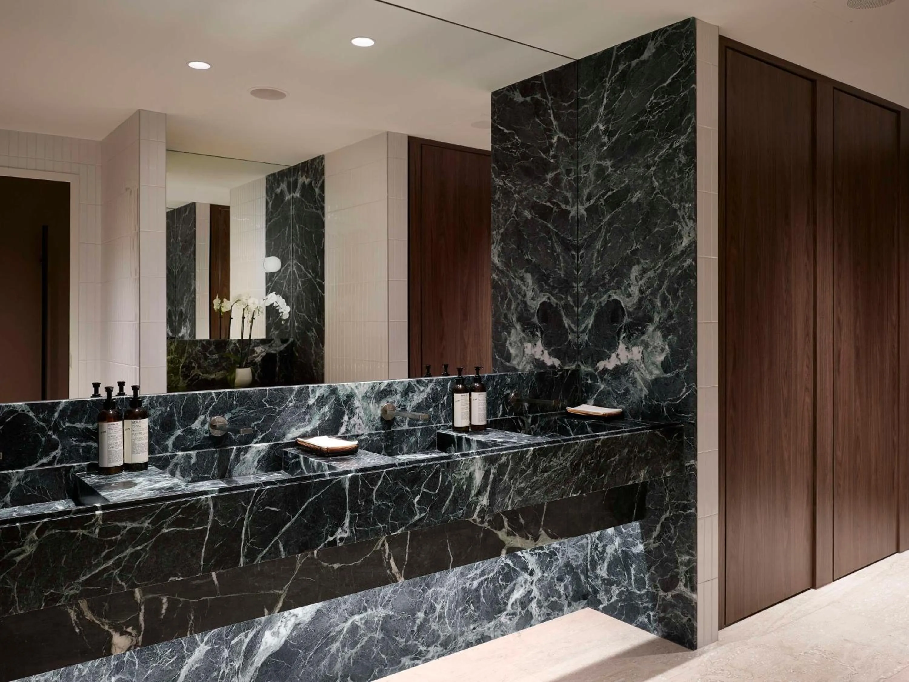 Bathroom in Vogue Hotel Montreal Downtown, Curio Collection by Hilton