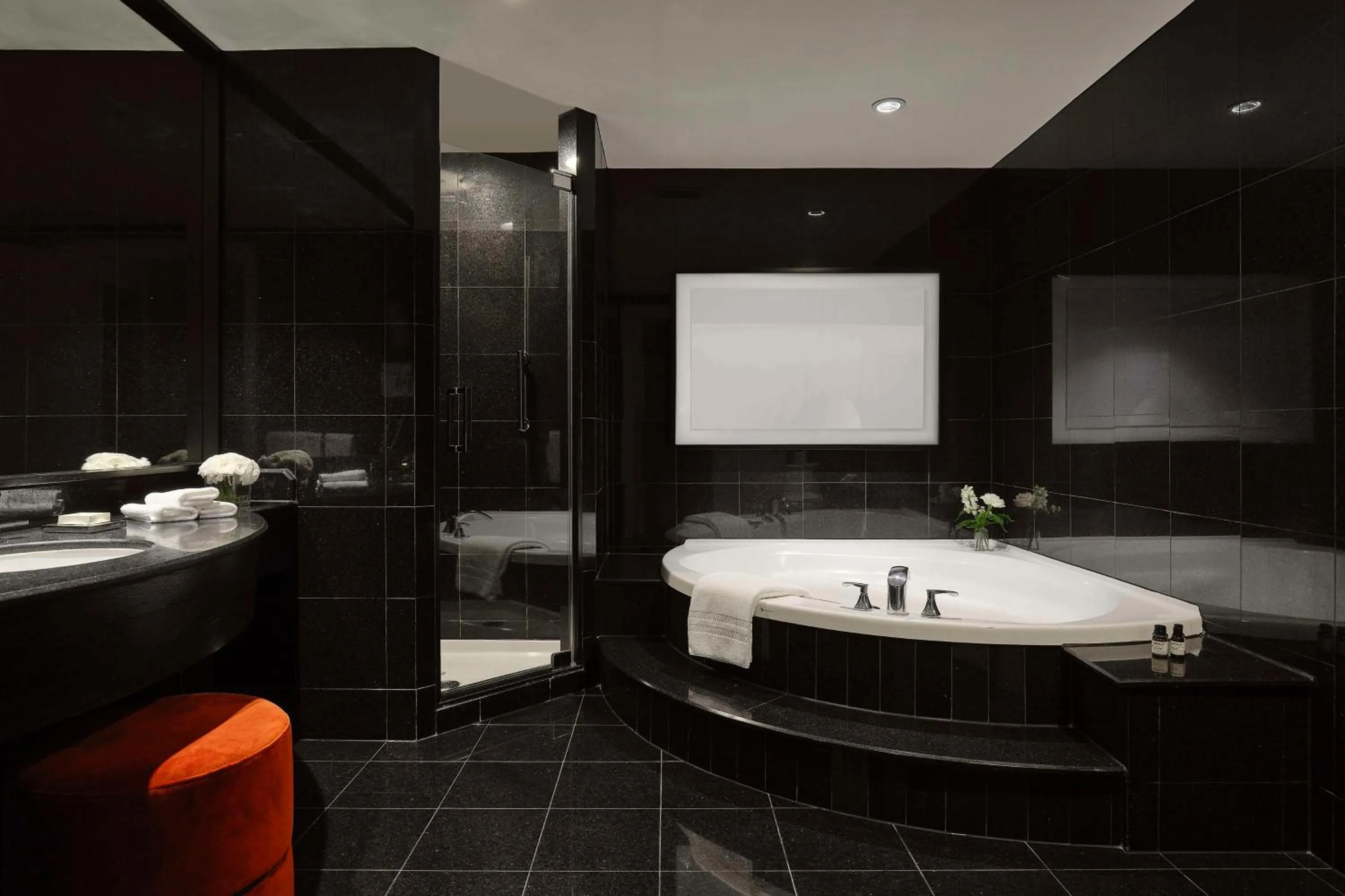 Bathroom in Vogue Hotel Montreal Downtown, Curio Collection by Hilton