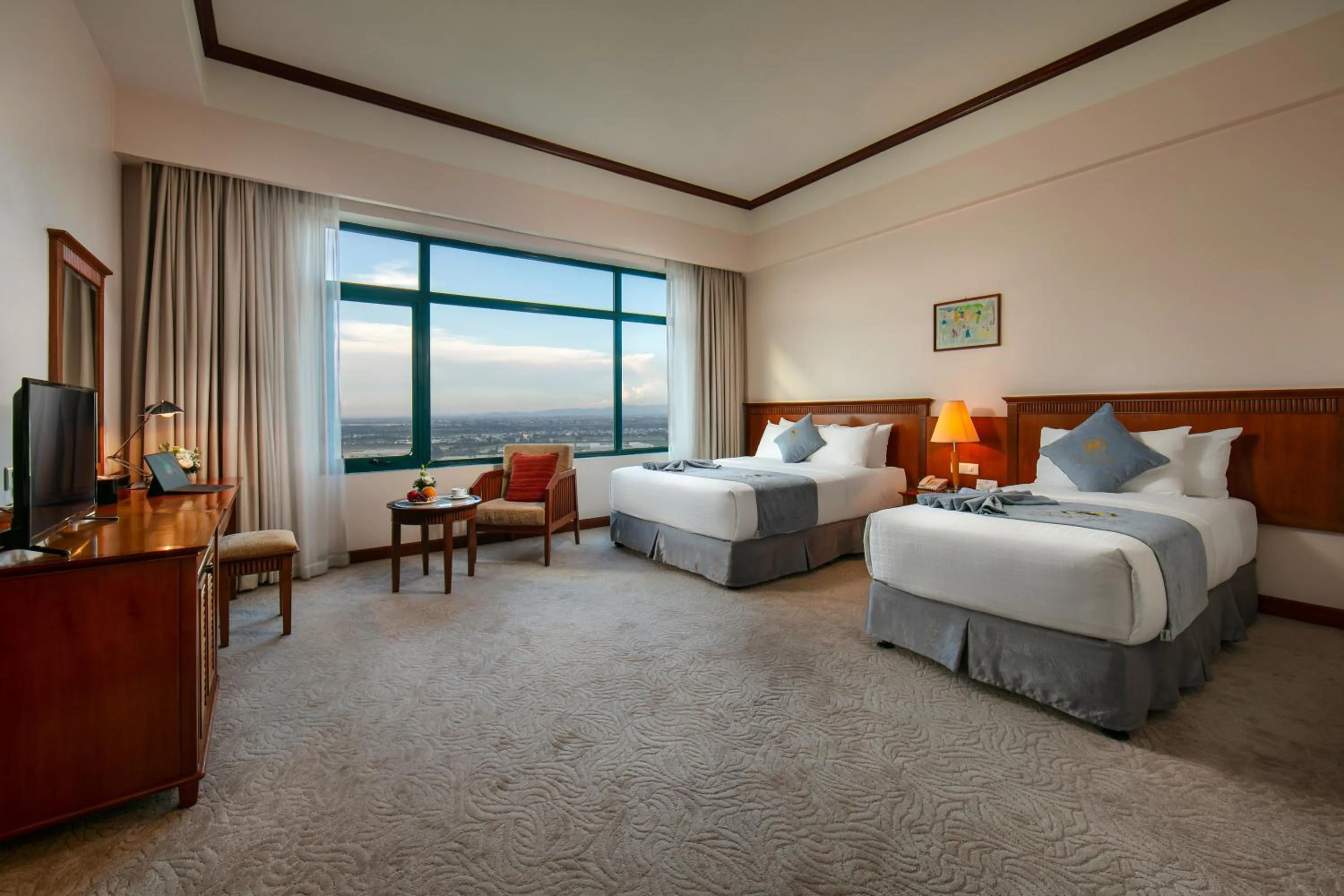 Photo of the whole room, Bed in Nam Cuong Hai Duong Hotel